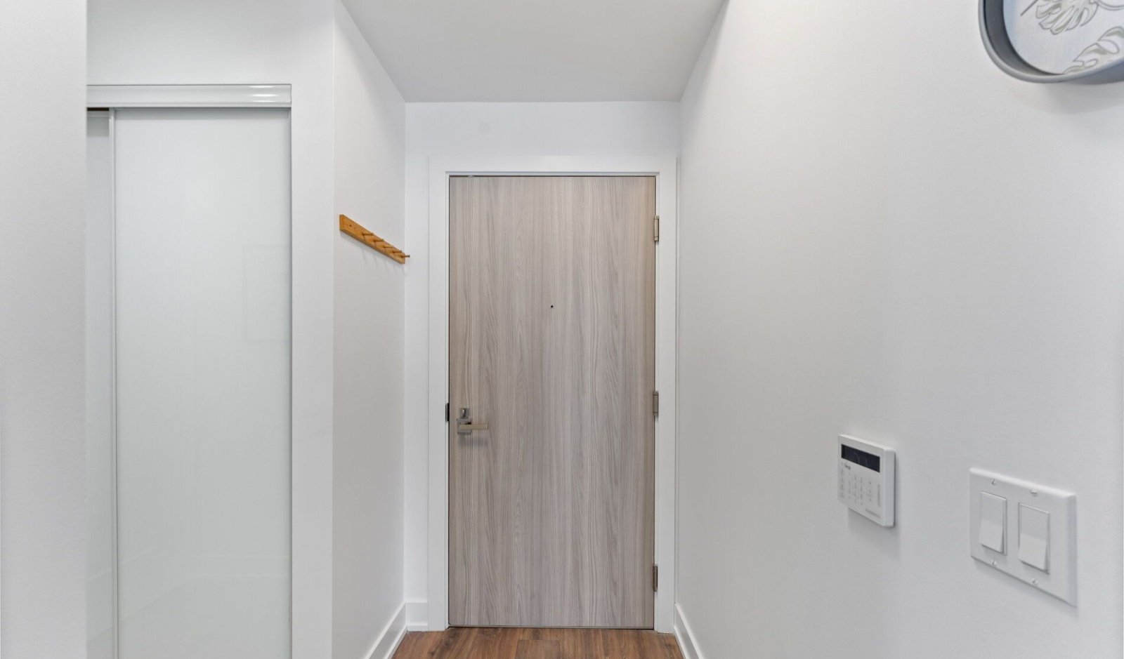 2 Bedroom Apartment for Rent - 80 Vanauley St, Toronto, ON 4