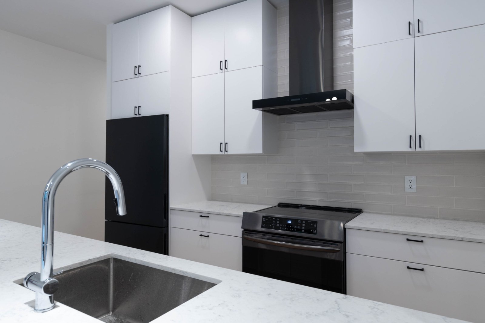 3 Bedroom Apartment for Rent - 60 Jones Ave, Toronto, ON 4
