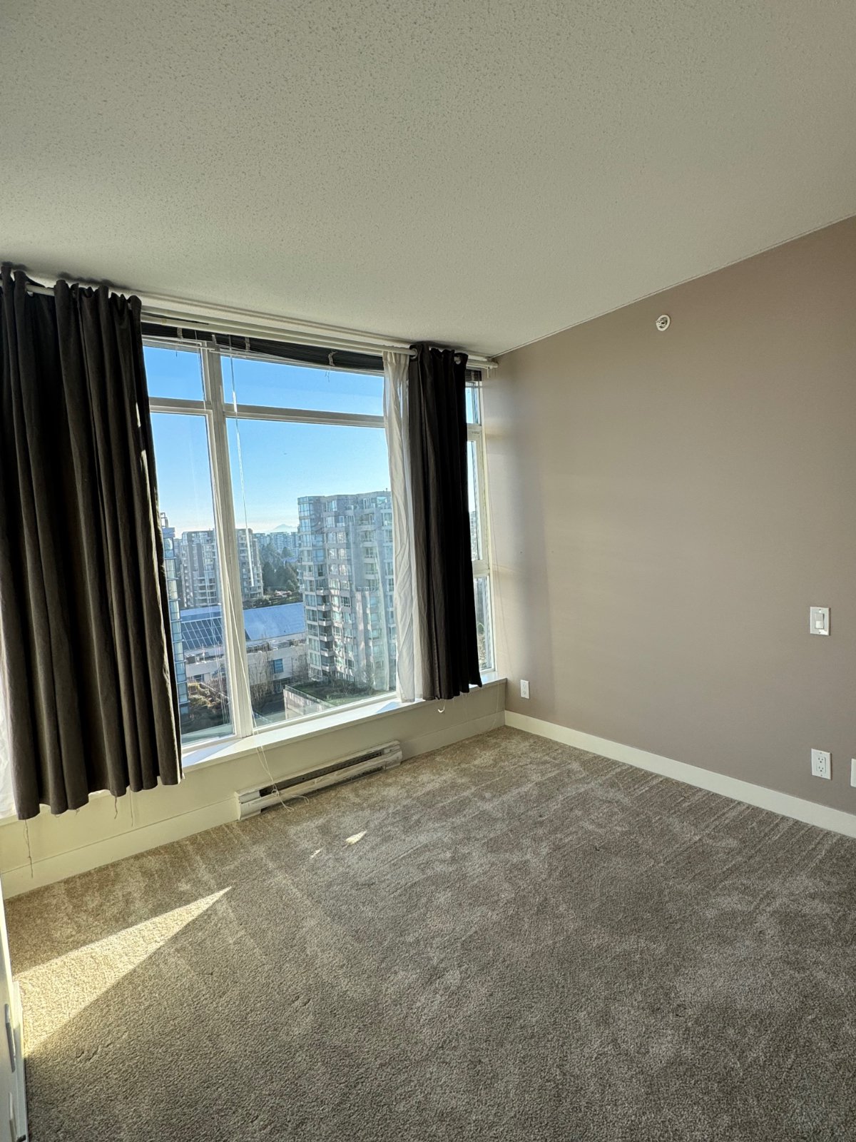 Room in Apartment for Rent - 8068 Westminster Highway, Richmond, BC 5