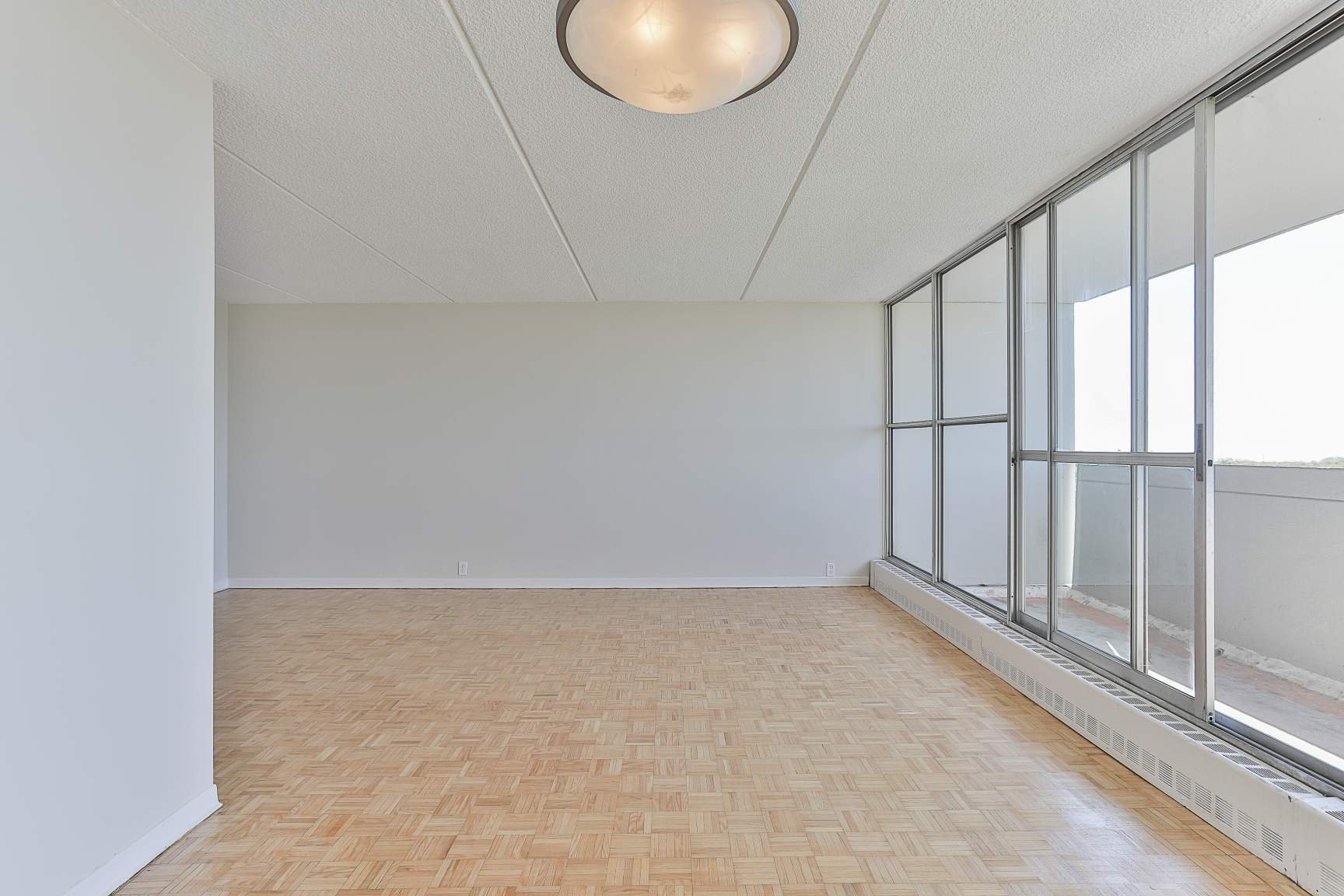 2 Bedroom Apartment for Rent - 51 Trailridge Crescent, Scarborough, ON 4
