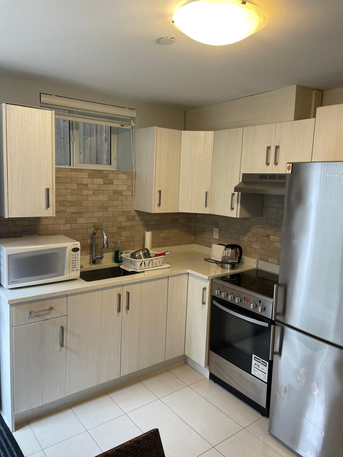 2 Bedroom House for Rent - E Georgia St, Vancouver, BC 5