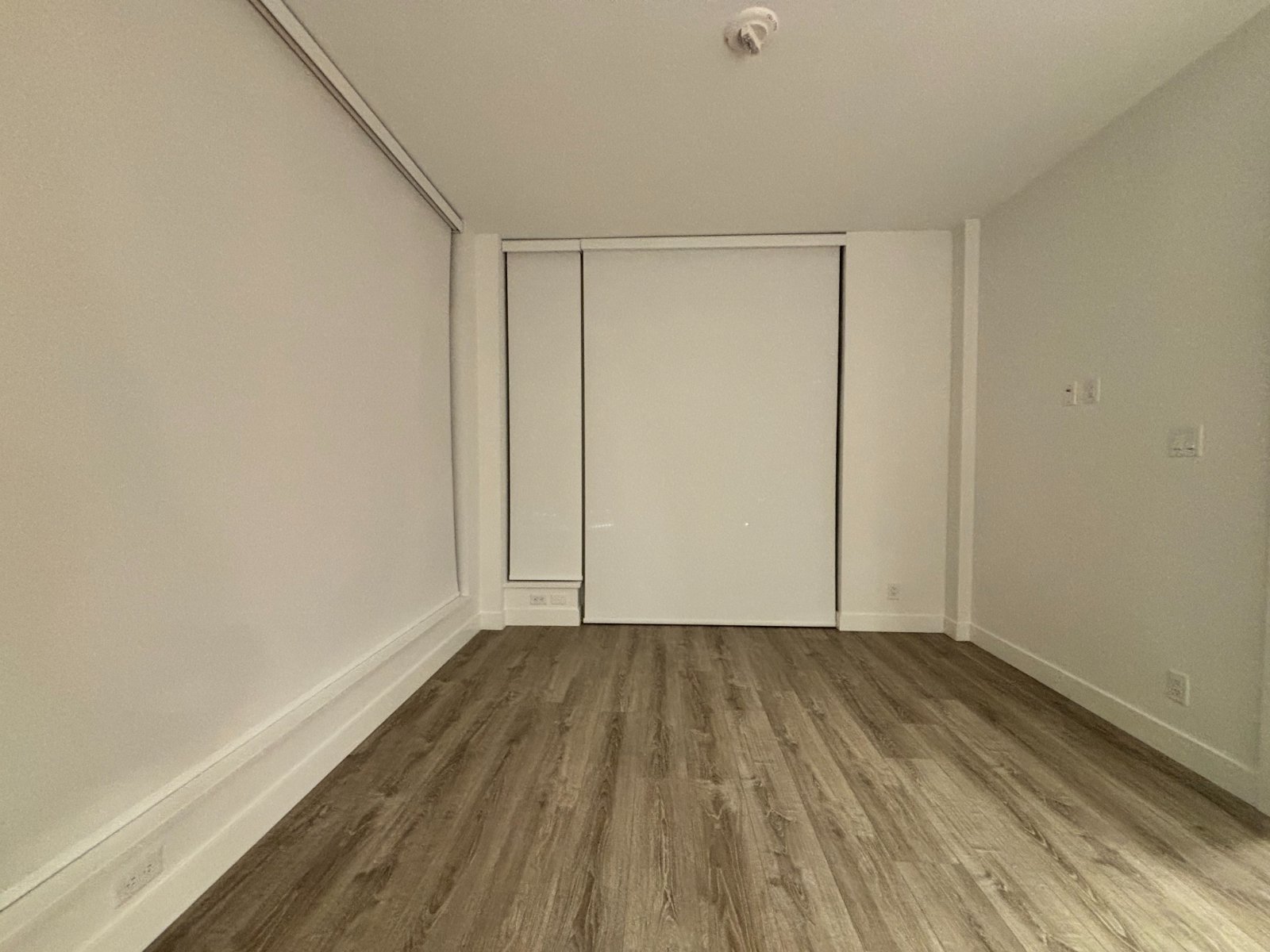3 Bedroom Apartment for Rent - 6511 Sussex Ave, Burnaby, BC 3