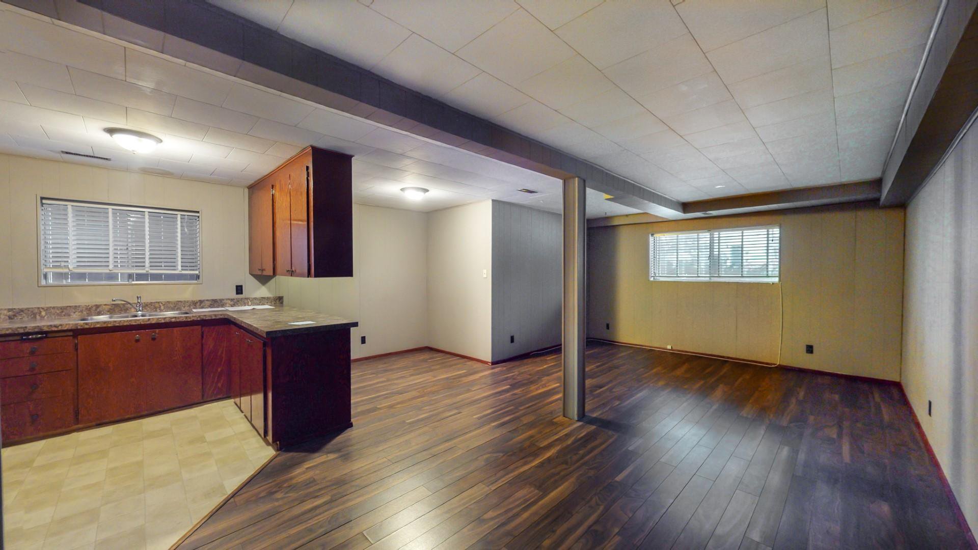 2 Bedroom Apartment for Rent - 30 454- 30  Avenue NW - Lower, Calgary, AB 4