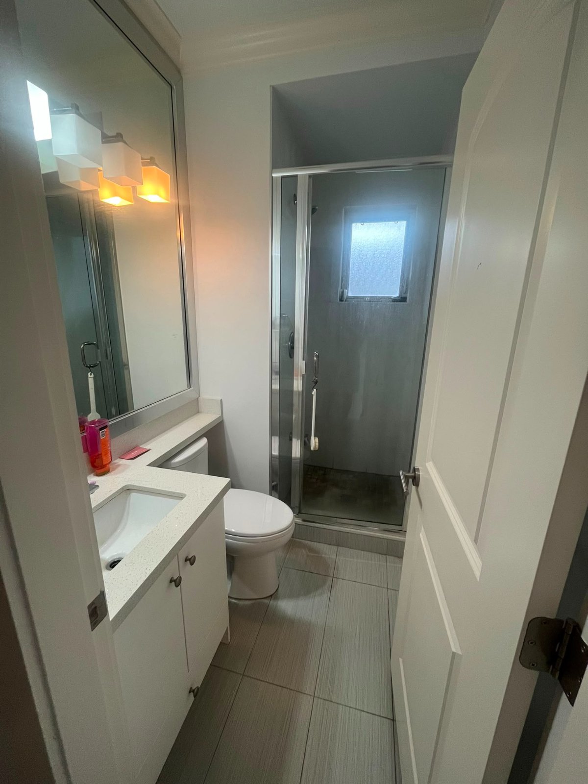 2 Bedroom Basement Suite for Rent - Venables St, Burnaby, BC 3