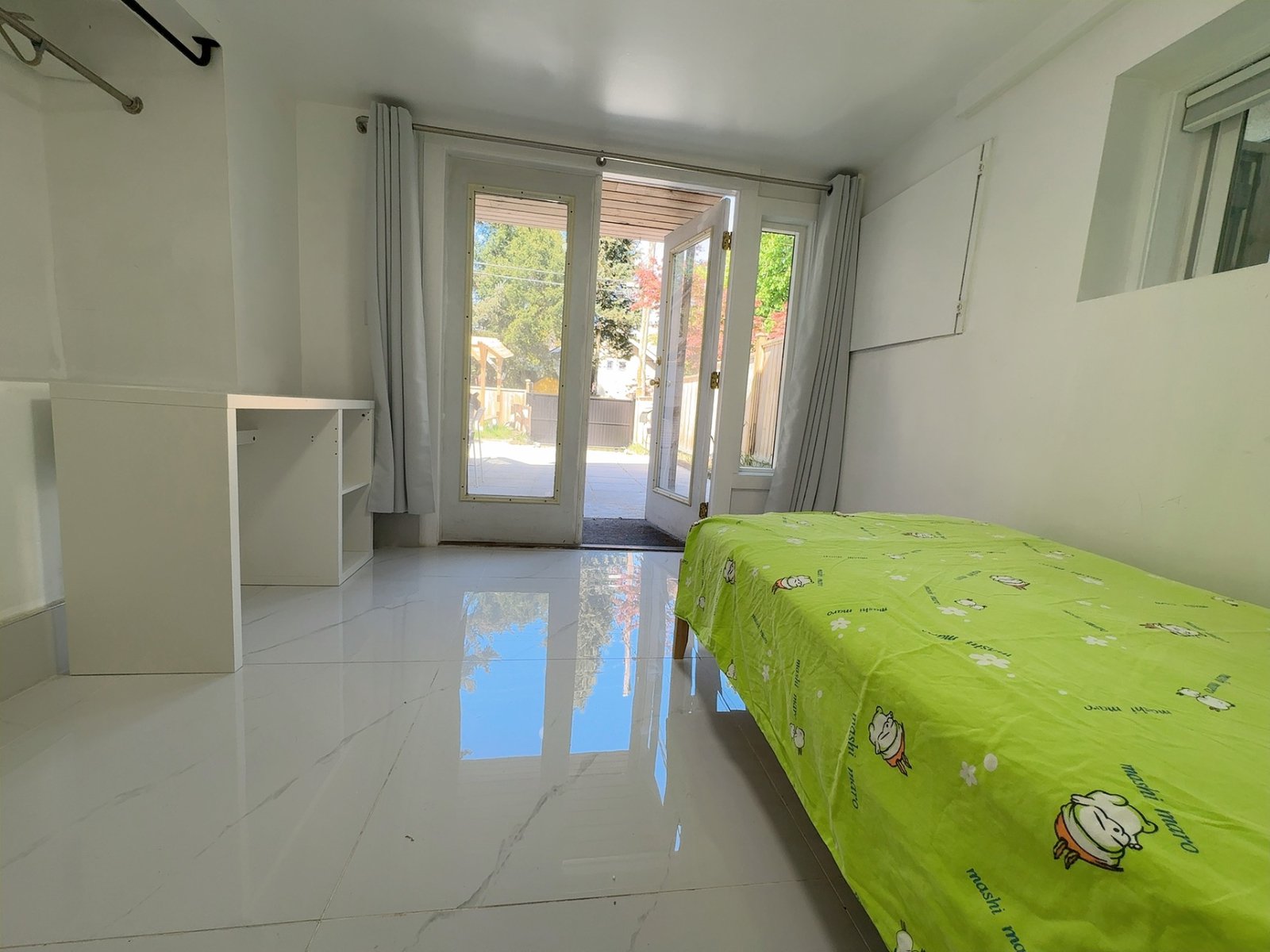 Room in House for Rent - W 13th Ave, Vancouver, BC 3