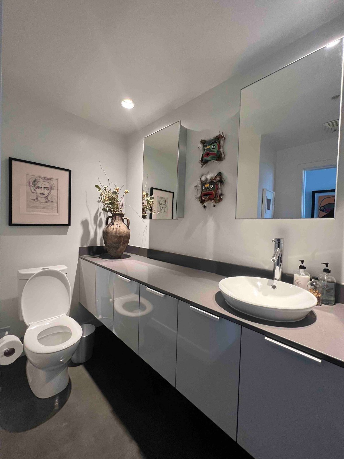 2 Bedroom Apartment for Rent - 108 Cordova St W, Vancouver, BC 4