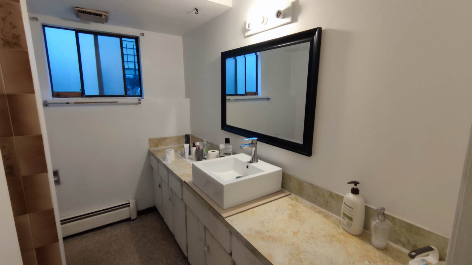 Room in House for Rent - 7750 Boundary Rd, Burnaby, BC 4