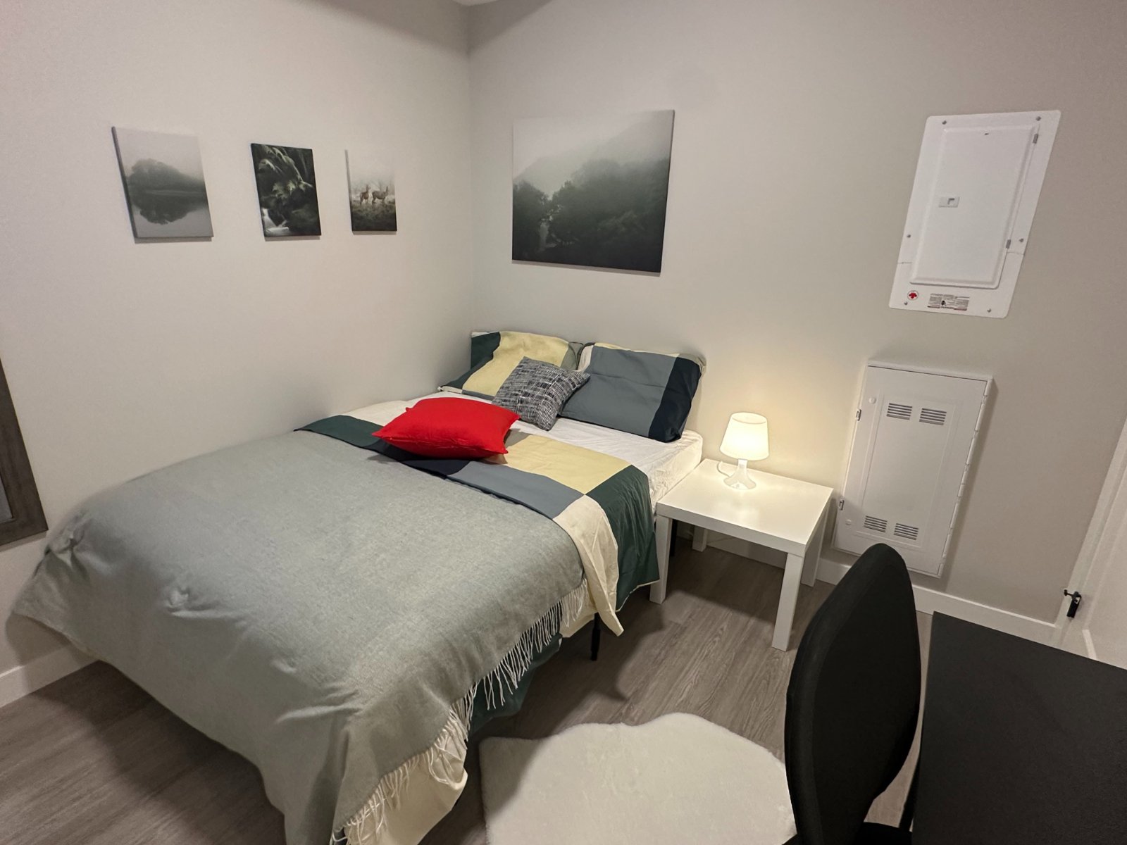 Room in Apartment for Rent - 825 17 Ave SW, Calgary, AB 4