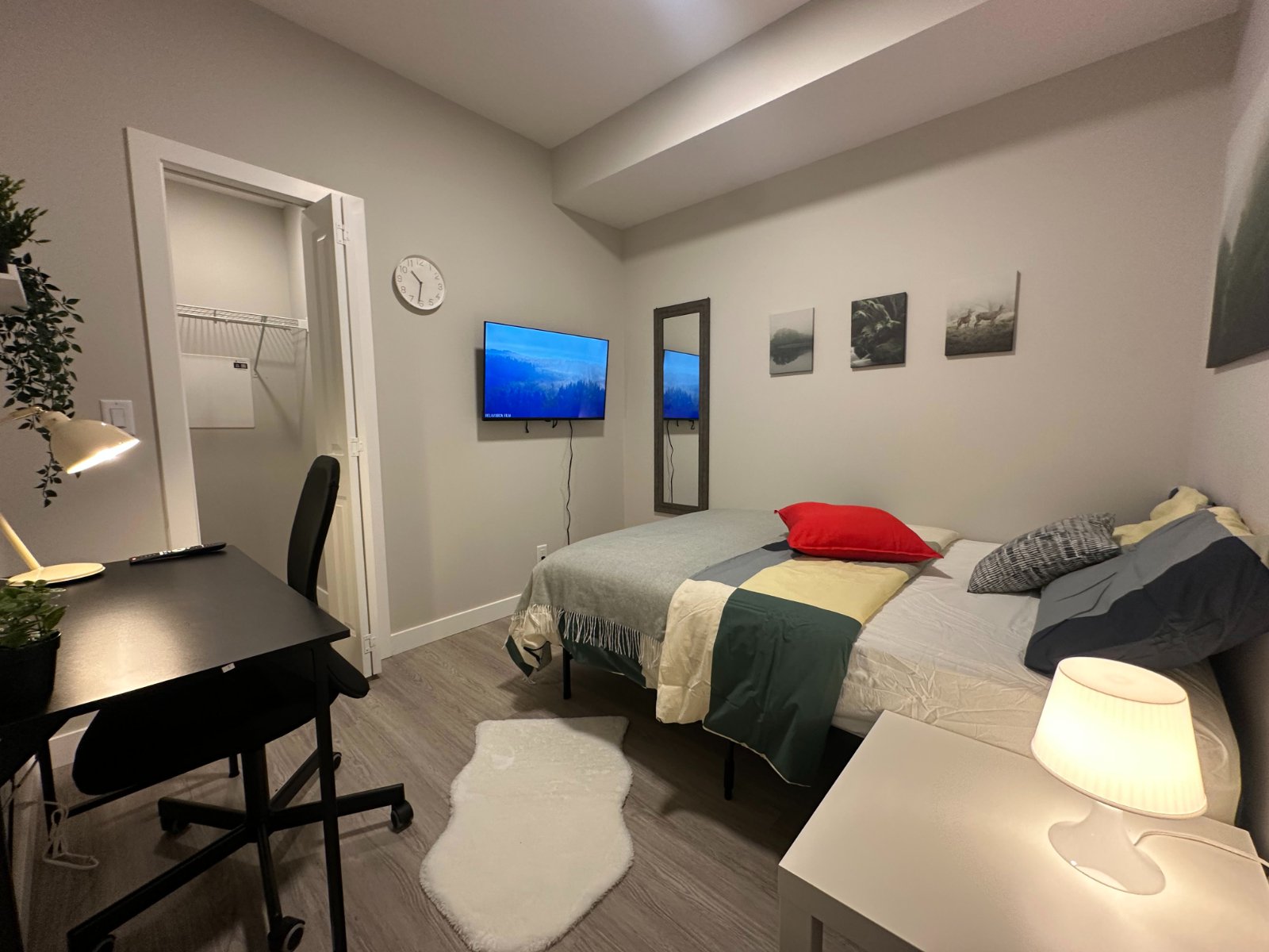 Room in Apartment for Rent - 825 17 Ave SW, Calgary, AB 5
