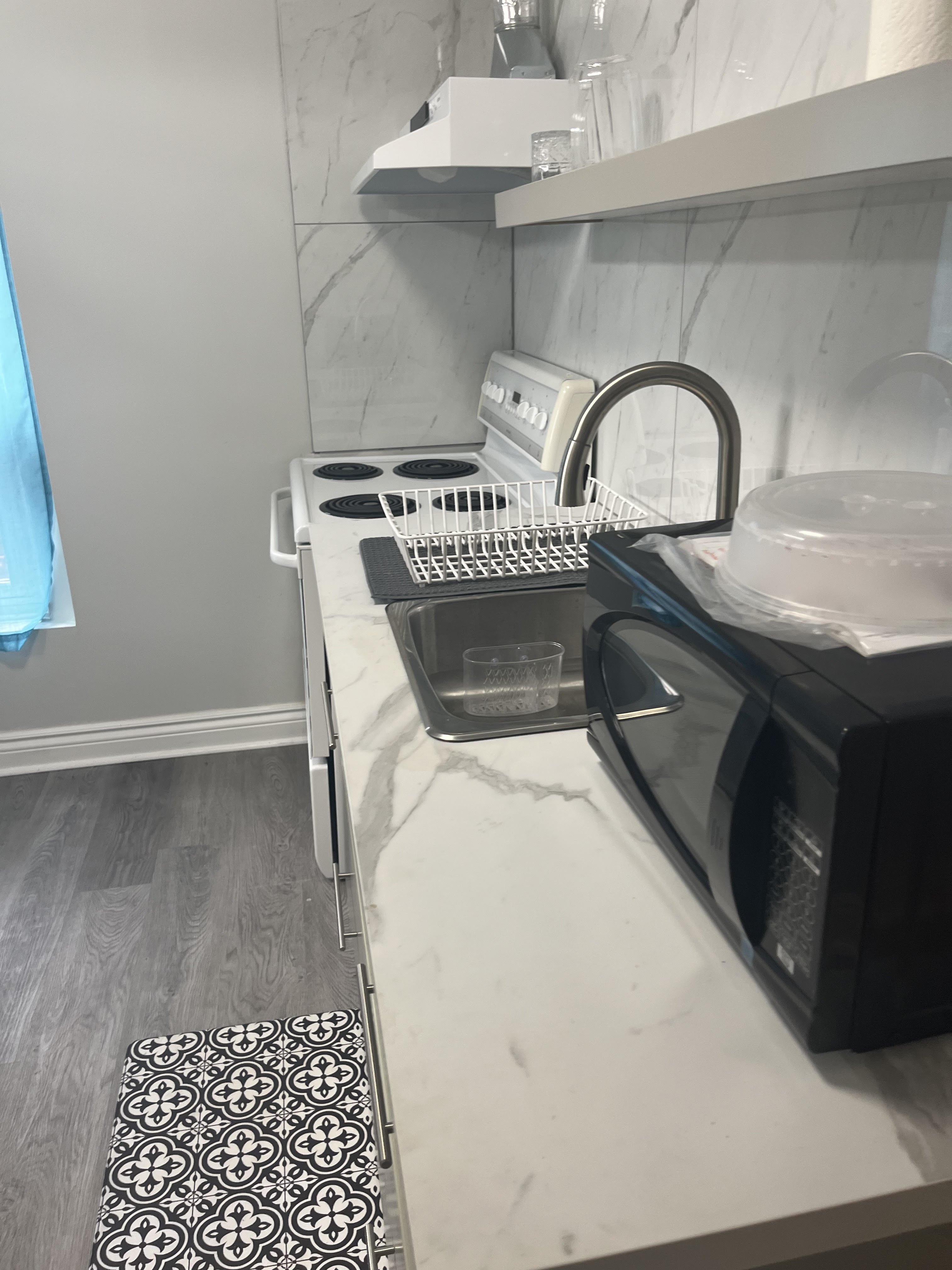 2 Bedroom Private Suite for Rent - 188 Wellington Street North, Hamilton, ON 4