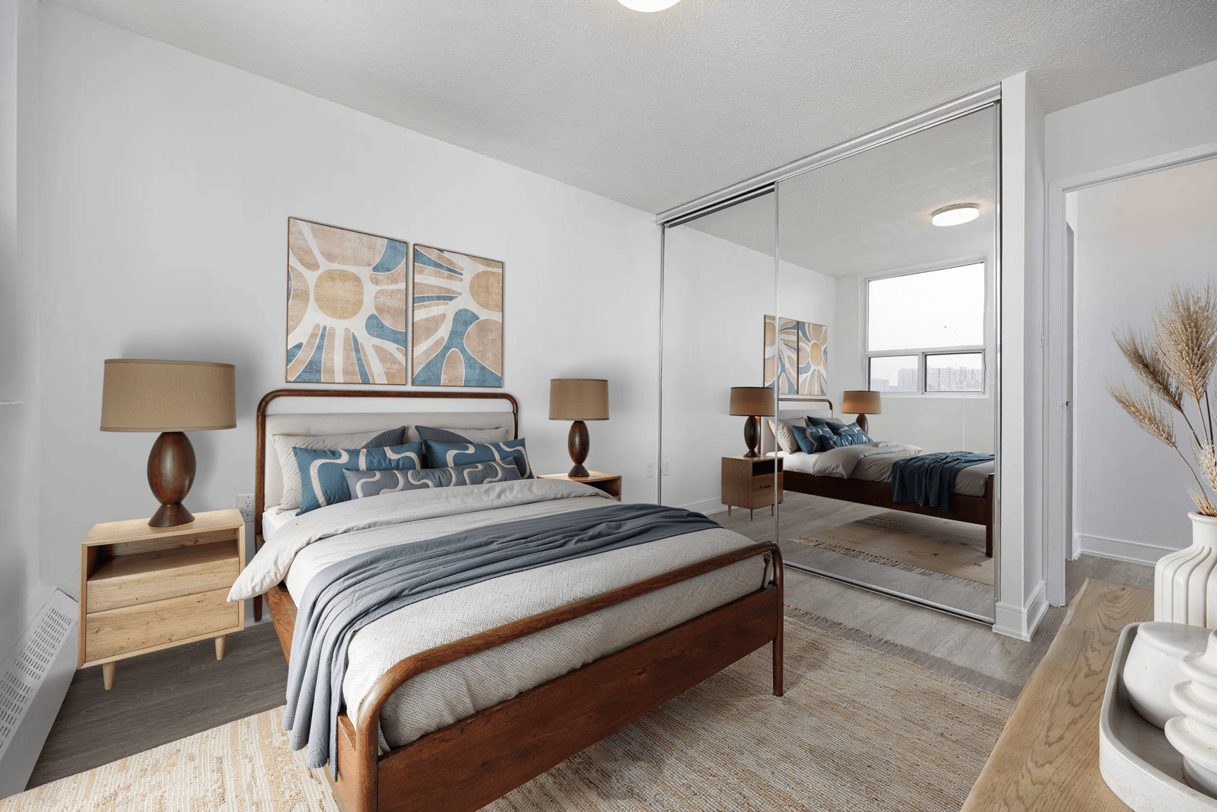 2 Bedroom Apartment for Rent - 3122 Hurontario St, Mississauga, ON 4