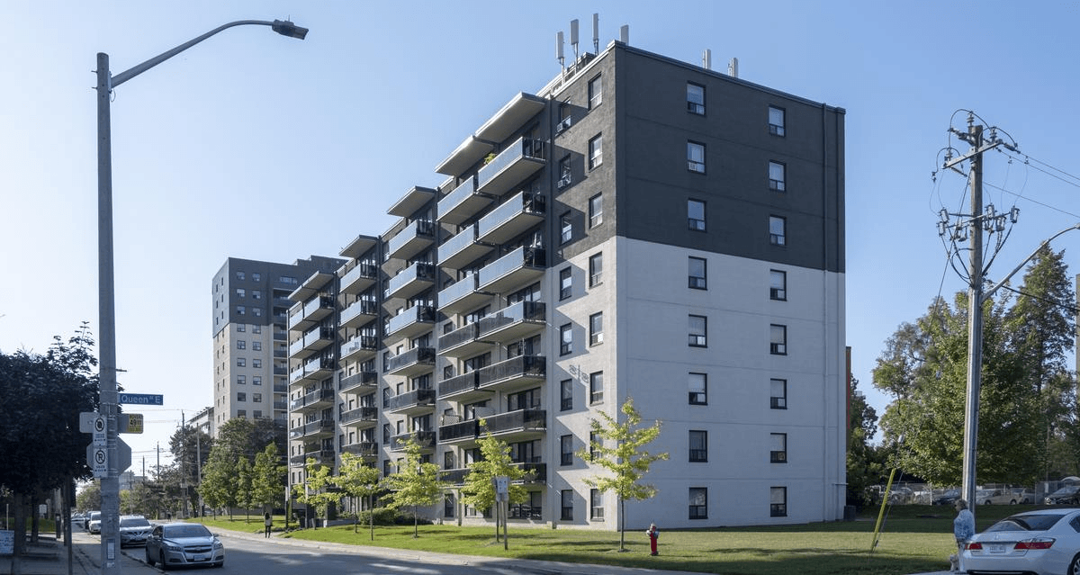 2 Bedroom Apartment for Rent - 28 Helene St. N, Mississauga, ON 5