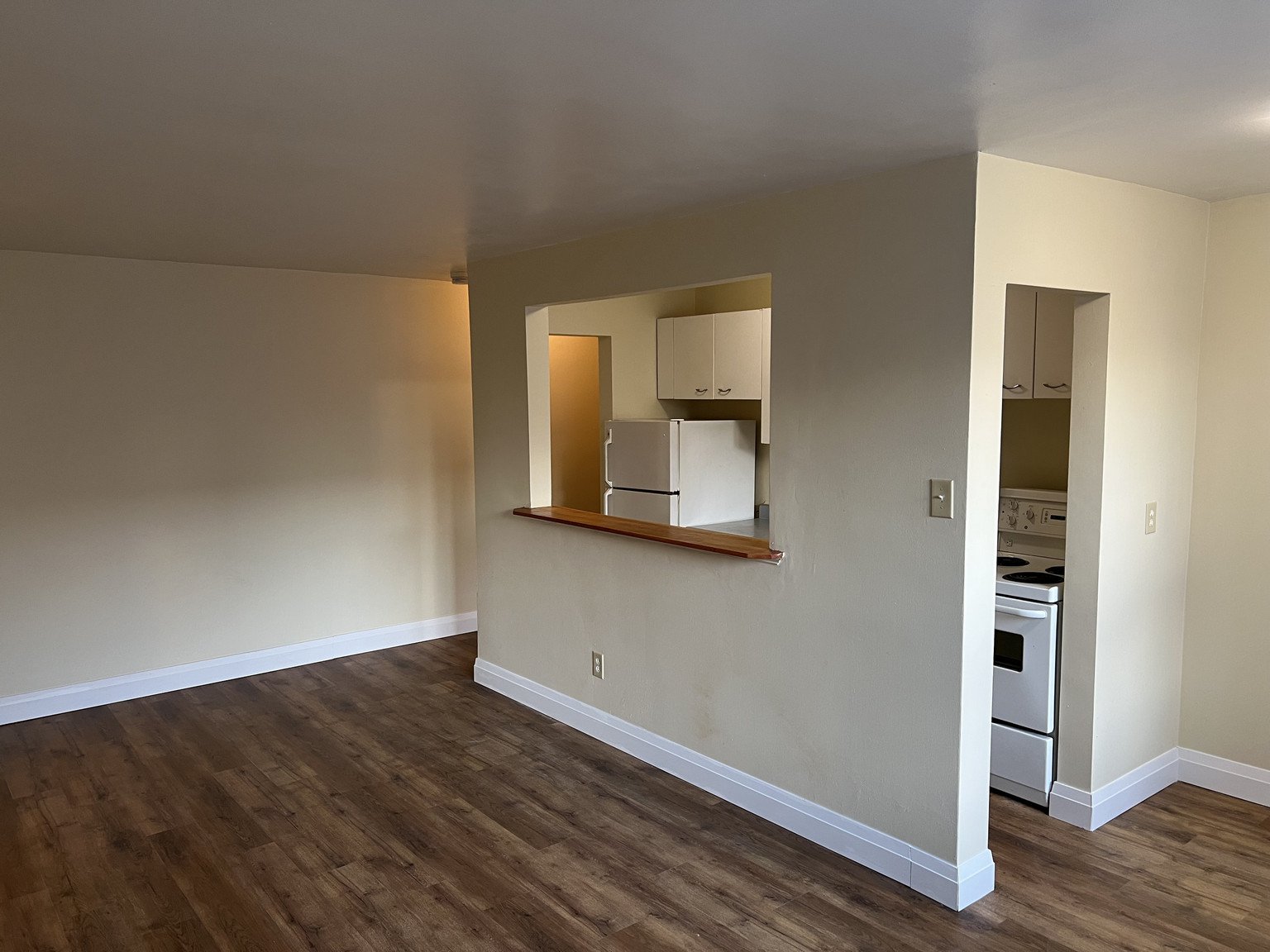 2 Bedroom Apartment for Rent - 365 Melvin Avenue, Hamilton, ON 2