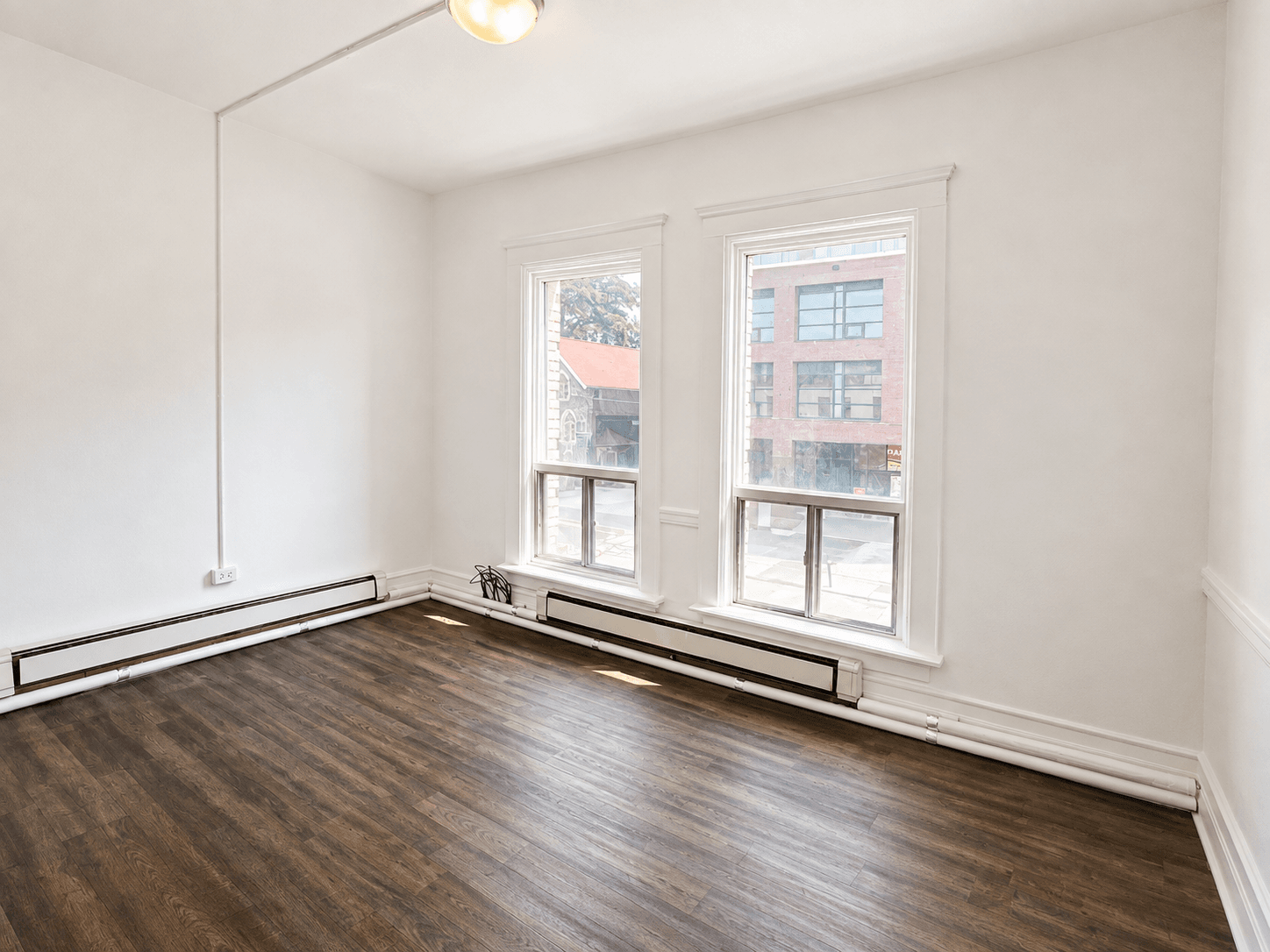 2 Bedroom Apartment for Rent - 2980 Dundas St W, Toronto, ON 4