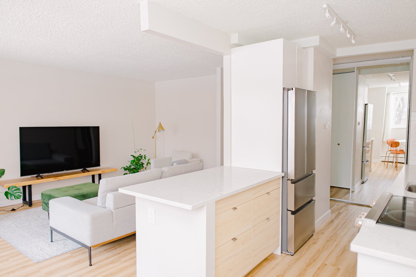 2 Bedroom Apartment for Rent - 10150 117 St NW, Edmonton, AB 4