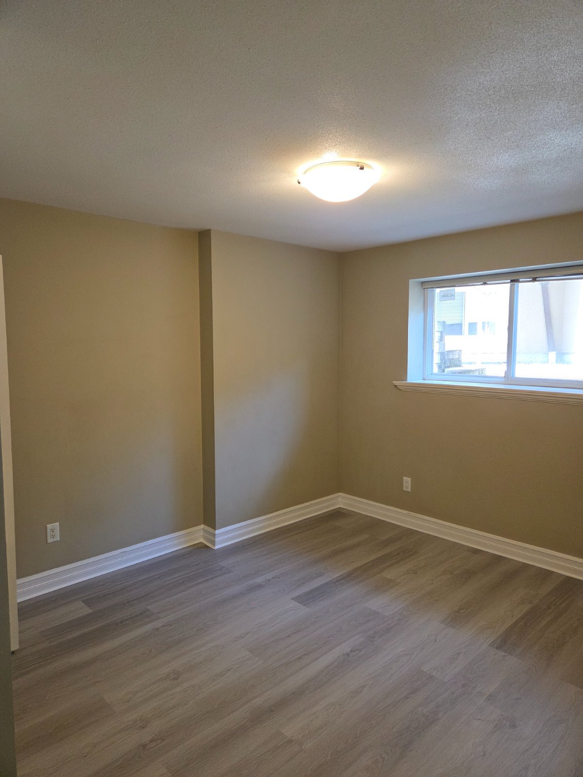 2 Bedroom Apartment for Rent - 9033 Mona Ave, Burnaby, BC 2