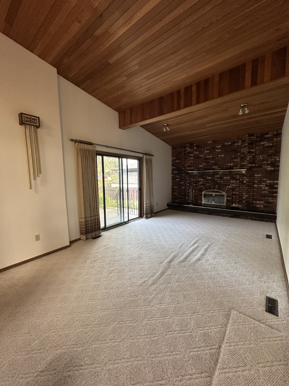 5 Bedroom House for Rent - 102 St NW, Edmonton, AB 4