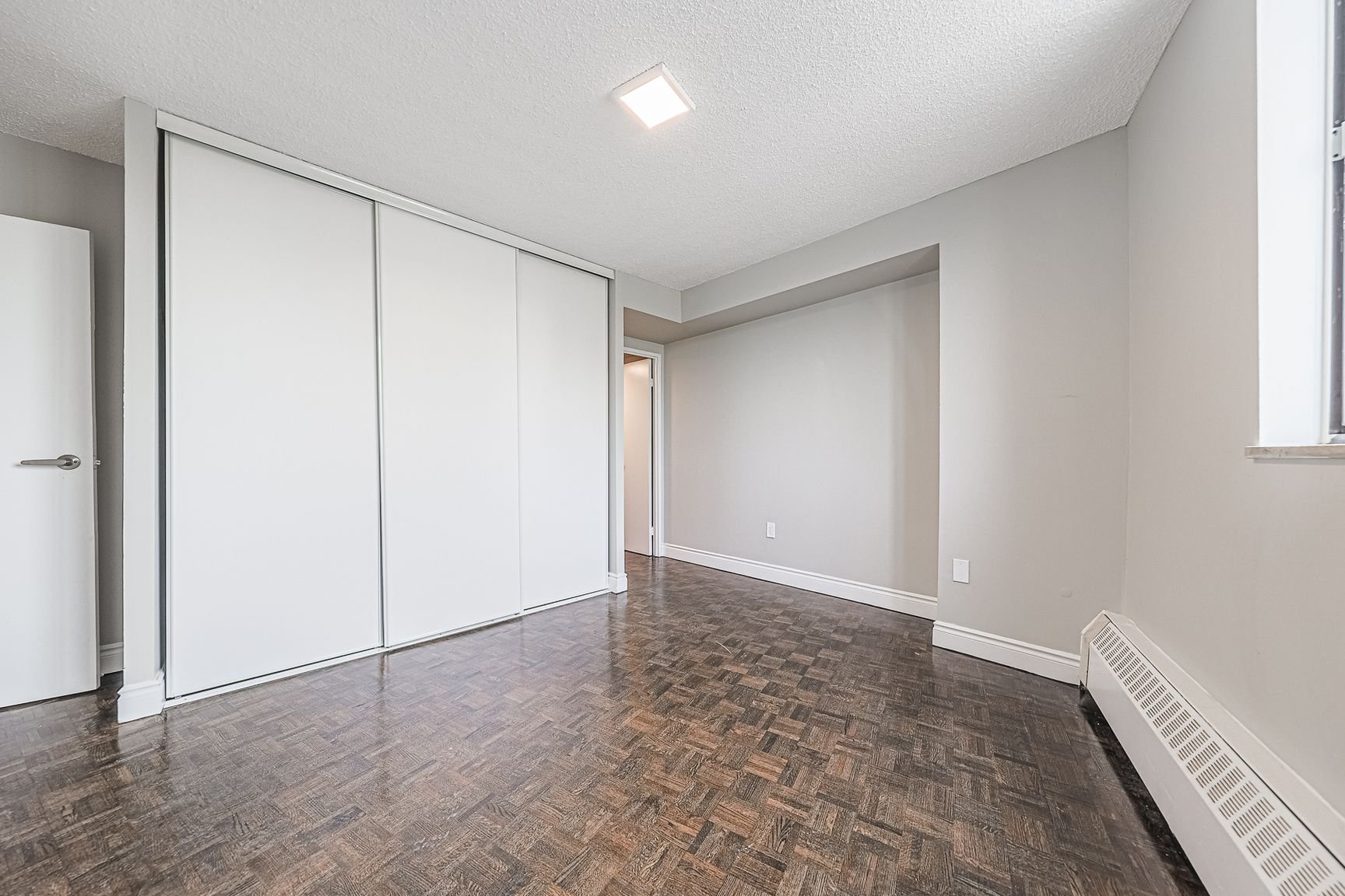 2 Bedroom Apartment for Rent - 25 San Romanoway, York, ON 5