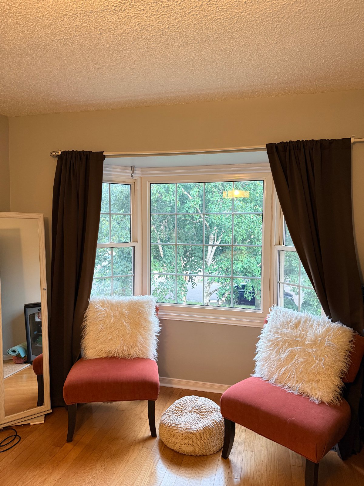 3 Bedroom Private Suite for Rent - Valencia Rd, Mississauga, ON 2