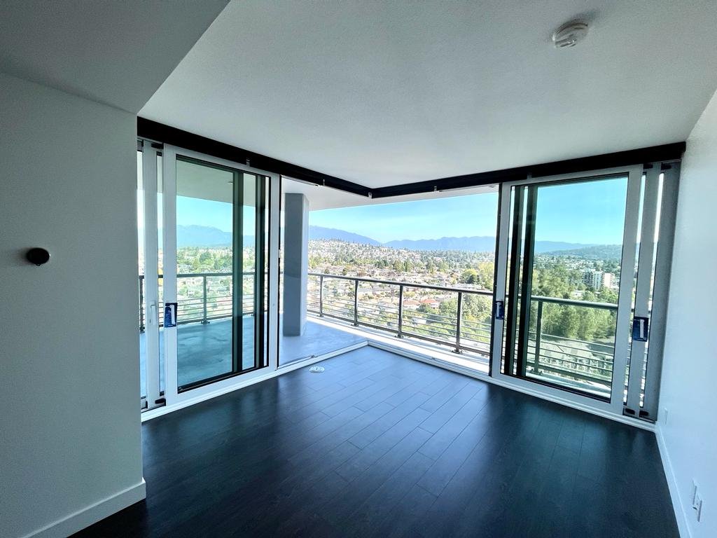 2 Bedroom Apartment for Rent - 4720 Lougheed Hwy, Burnaby, BC 2