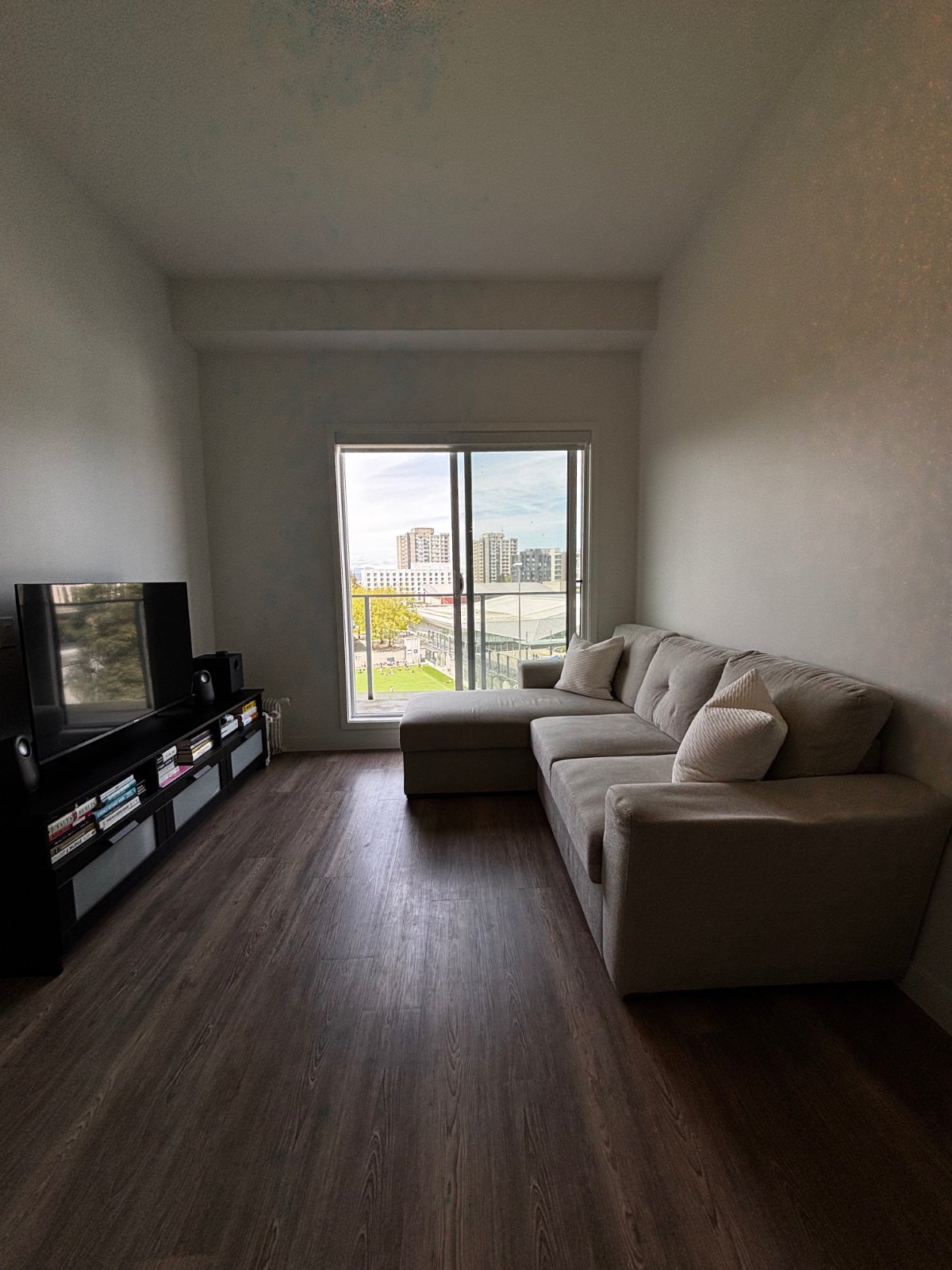 Room in Apartment for Rent - 6111 University Blvd, Vancouver, BC 4