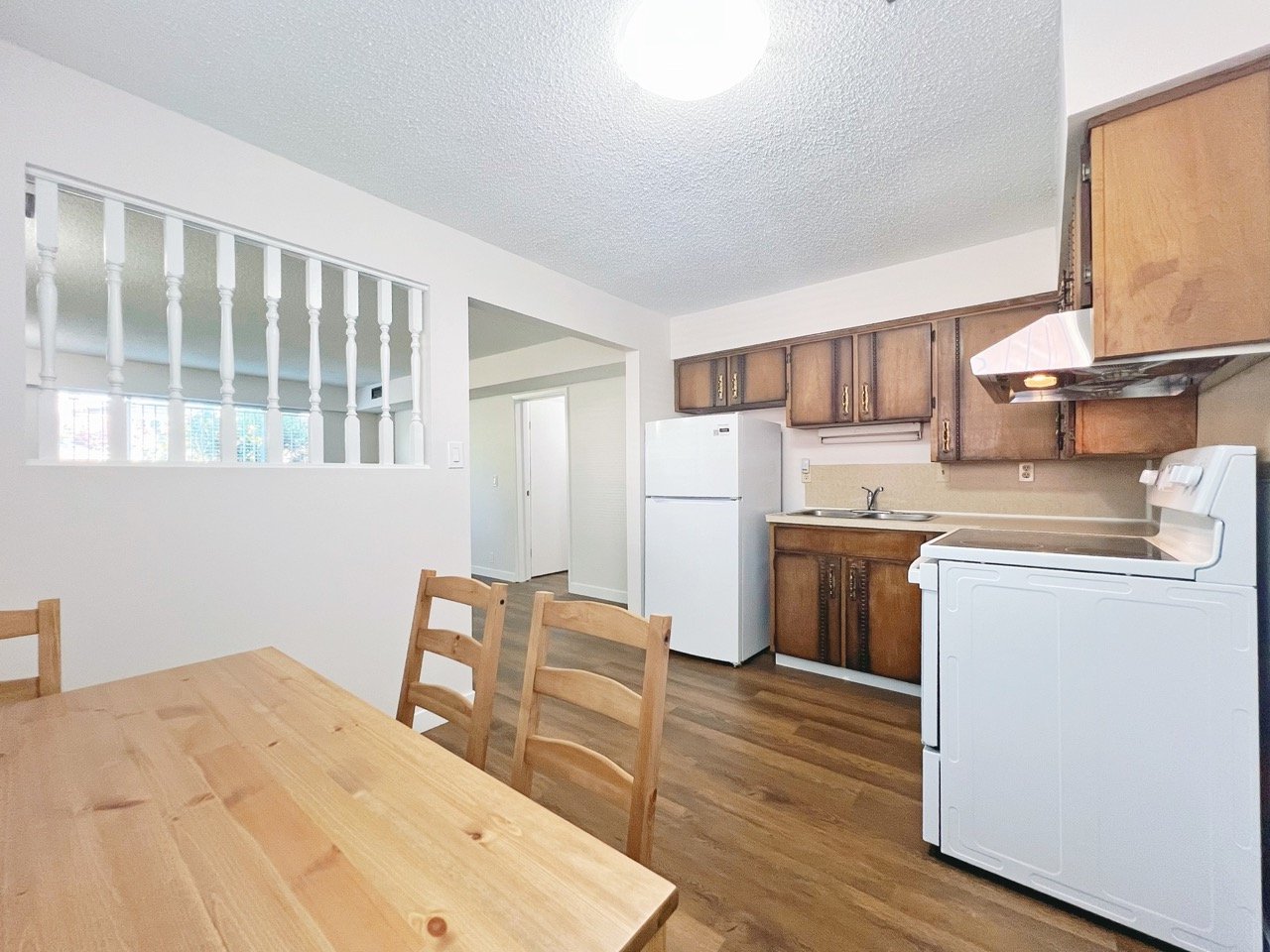 3 Bedroom Garden Suite for Rent - Joyce St, Vancouver, BC 4