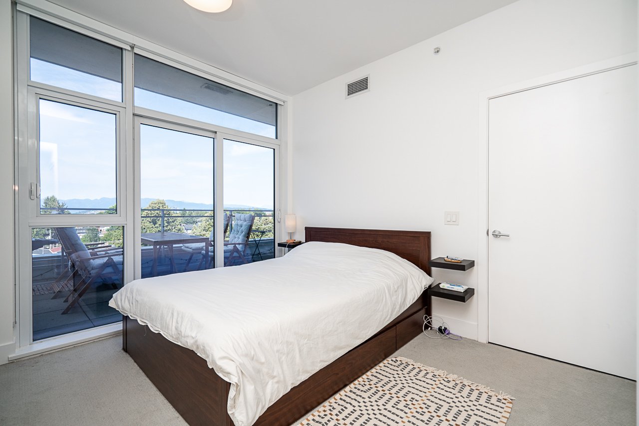 3 Bedroom Apartment for Rent - 2435 Kingsway, Vancouver, BC 5