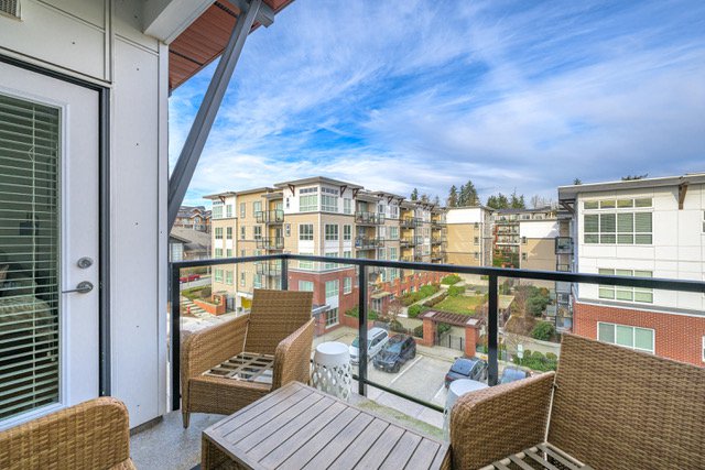 2 Bedroom Apartment for Rent - 19567 64 Ave, Surrey, BC 5
