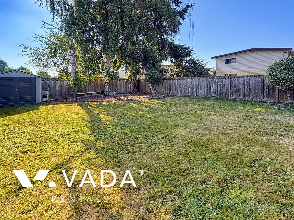 3 Bedroom House for Rent - 3380 Springthorne Crescent, Richmond, BC 3