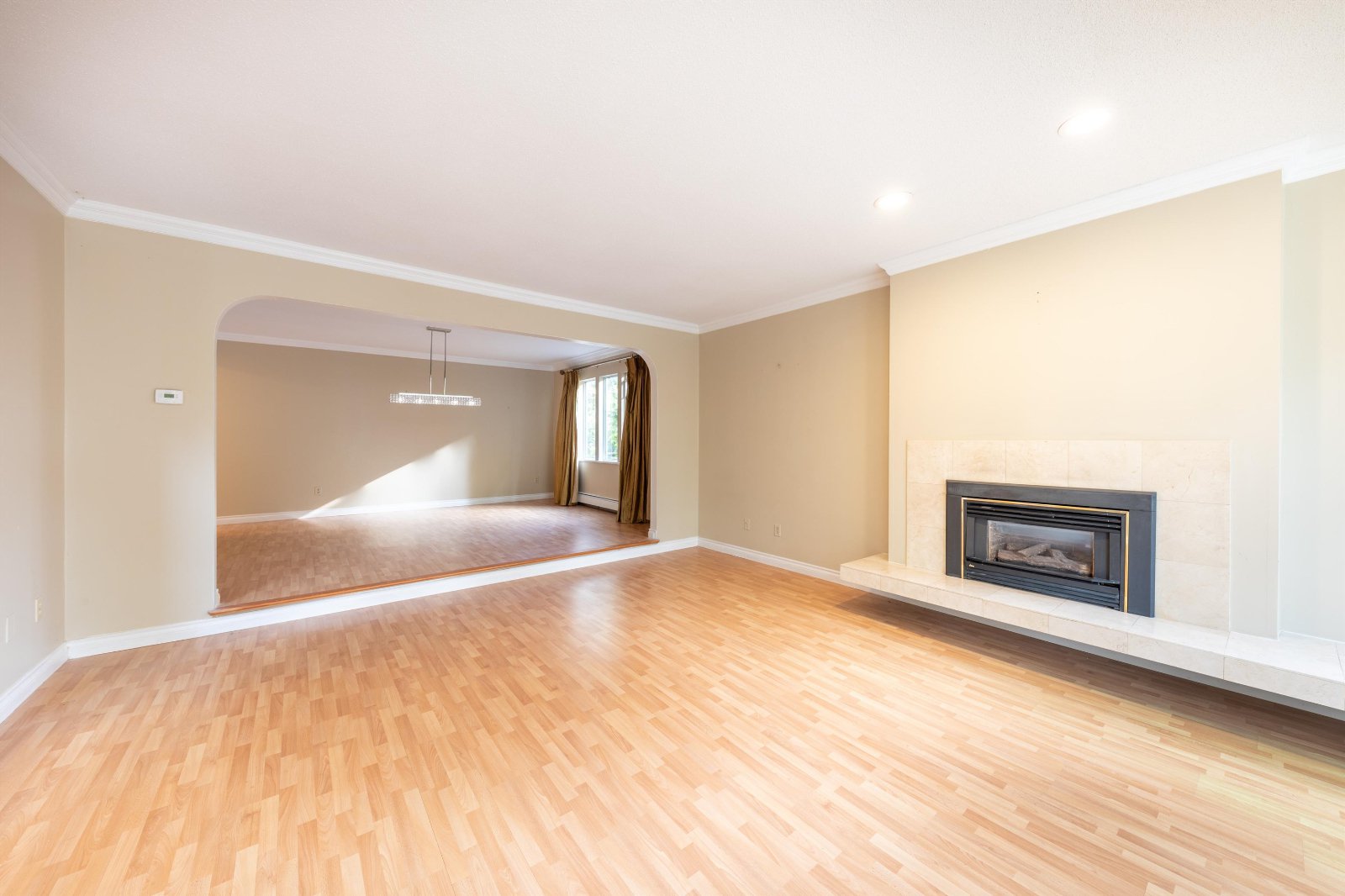 7 Bedroom House for Rent - W 33rd Ave, Vancouver, BC 3