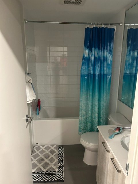 3 Bedroom Apartment for Rent - 1400 Quadra St, Victoria, BC 2
