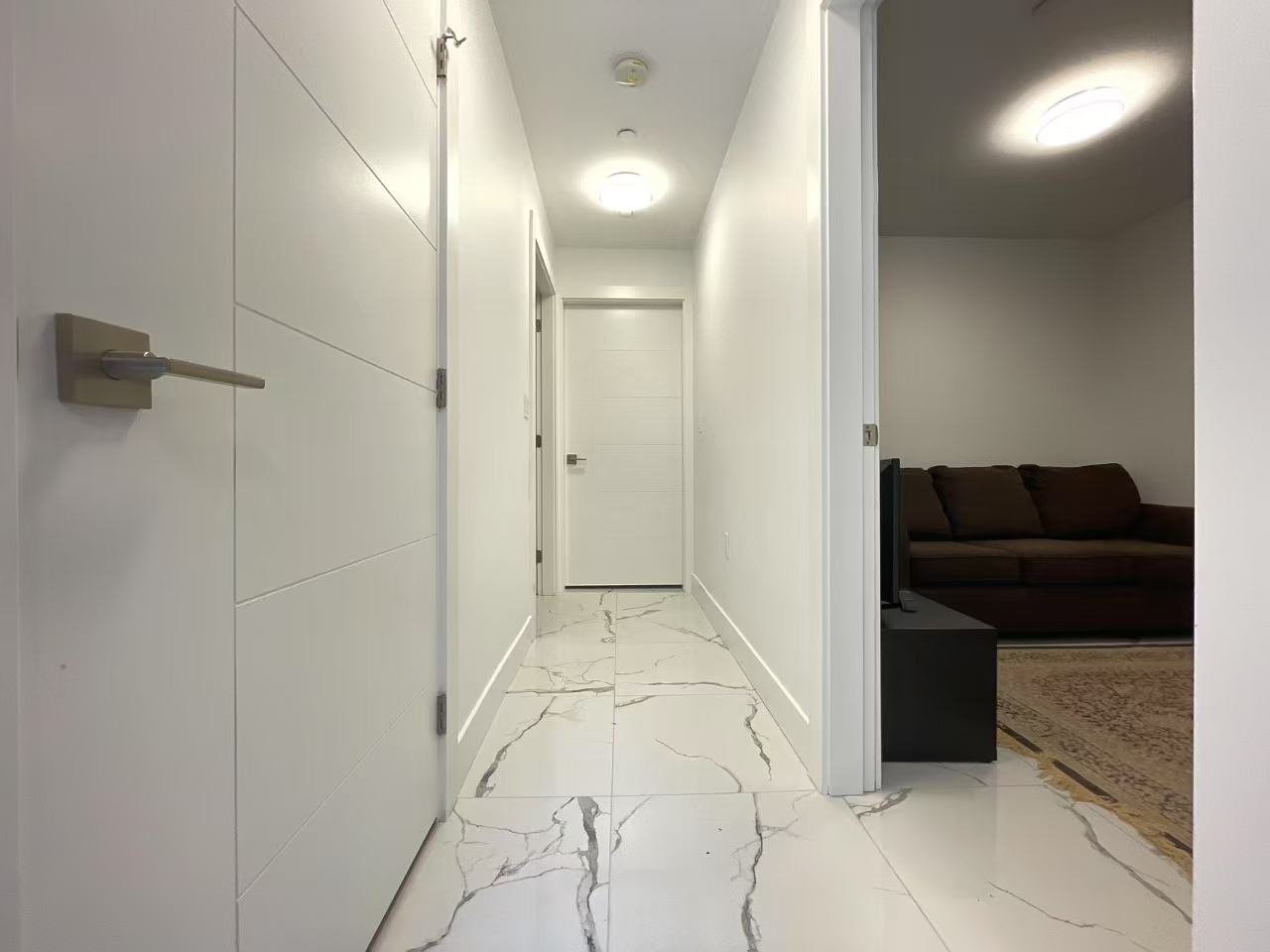 2 Bedroom Basement Suite for Rent - W 60th Ave, Vancouver, BC 3