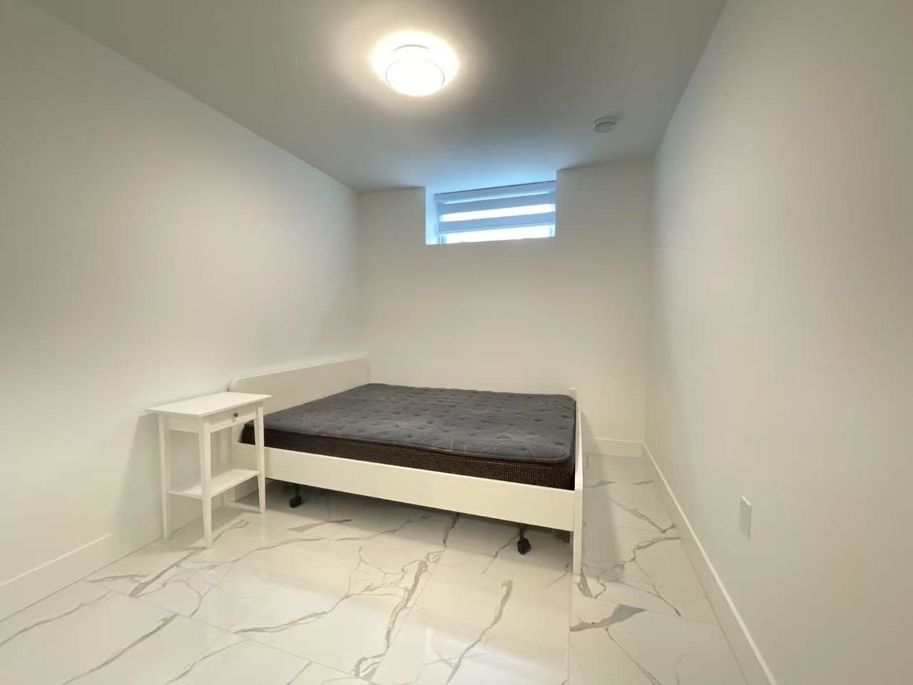 2 Bedroom Basement Suite for Rent - W 60th Ave, Vancouver, BC 5
