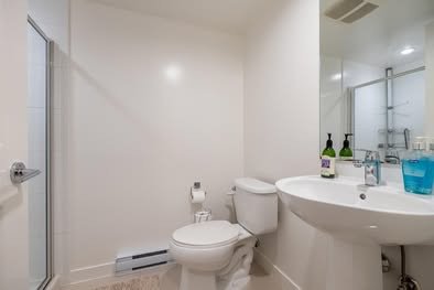 2 Bedroom Townhouse for Rent - 6450 187 St, Surrey, BC 3