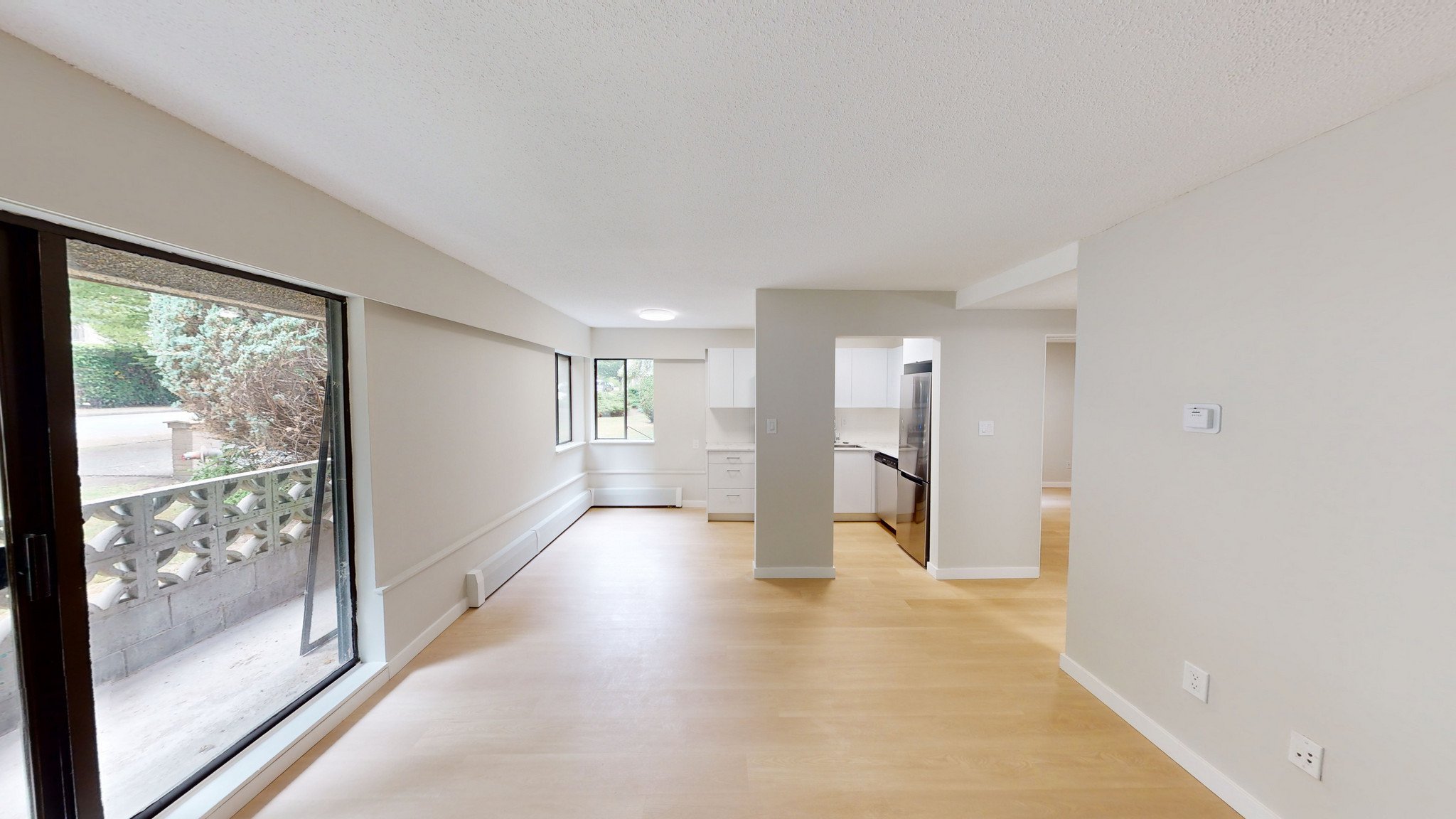 2 Bedroom Apartment for Rent - 8790 Cartier Street, Vancouver, BC 3