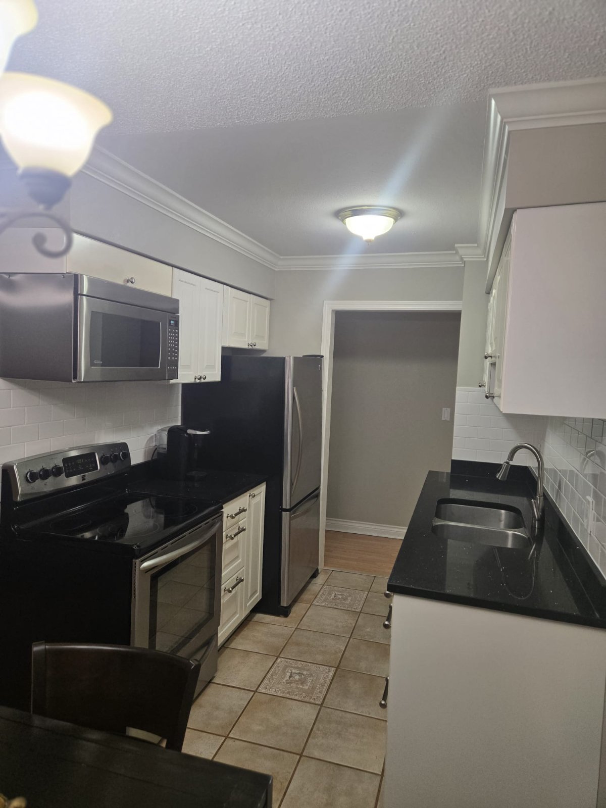 2 Bedroom Apartment for Rent - 3740 Albert St, Burnaby, BC 4