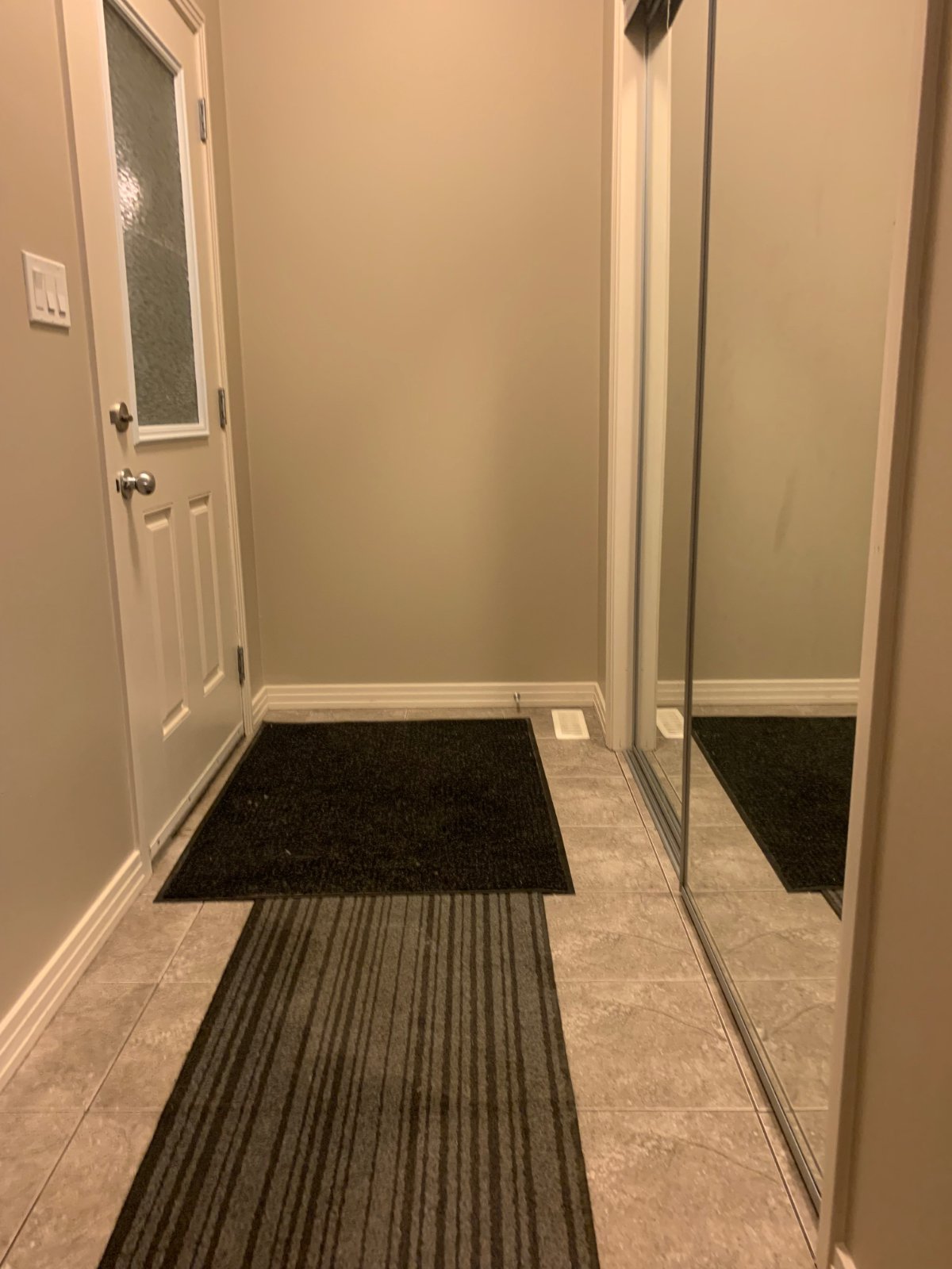 2 Bedroom Private Suite for Rent - 5628 7 Ave SW, Edmonton, AB 3