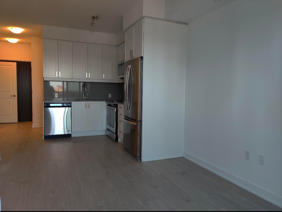 2 Bedroom Apartment for Rent - 8 Nahani Way, Mississauga, ON 4