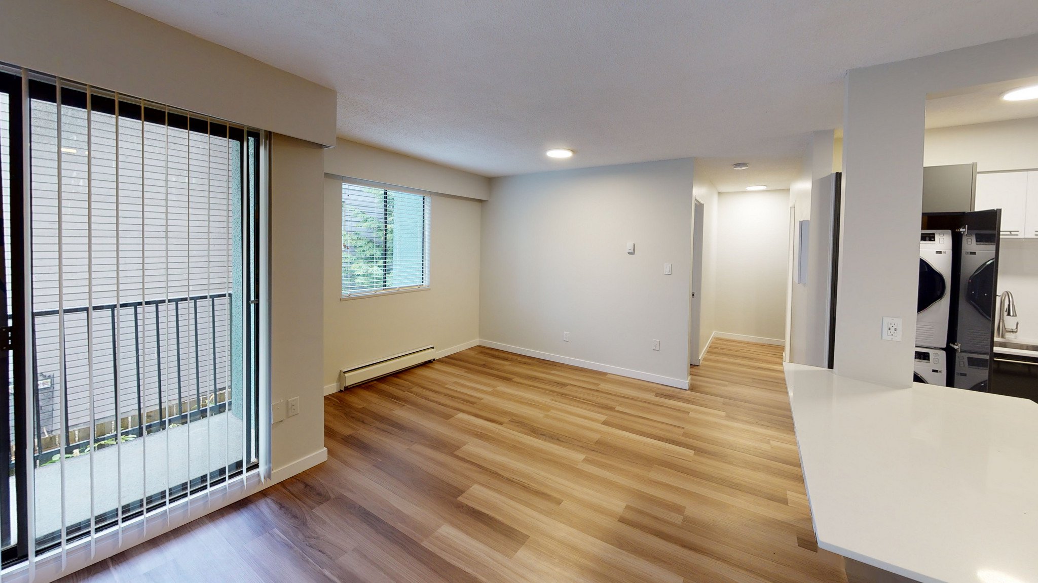 Studio Apartment for Rent - 2244 West 6th Avenue, Vancouver, BC 4