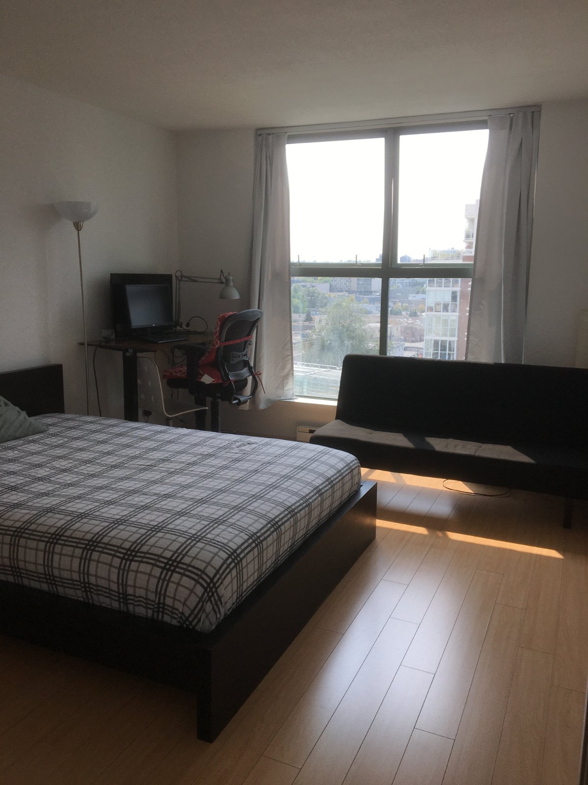 Room in Apartment for Rent - 1159 Main St, Vancouver, BC 5
