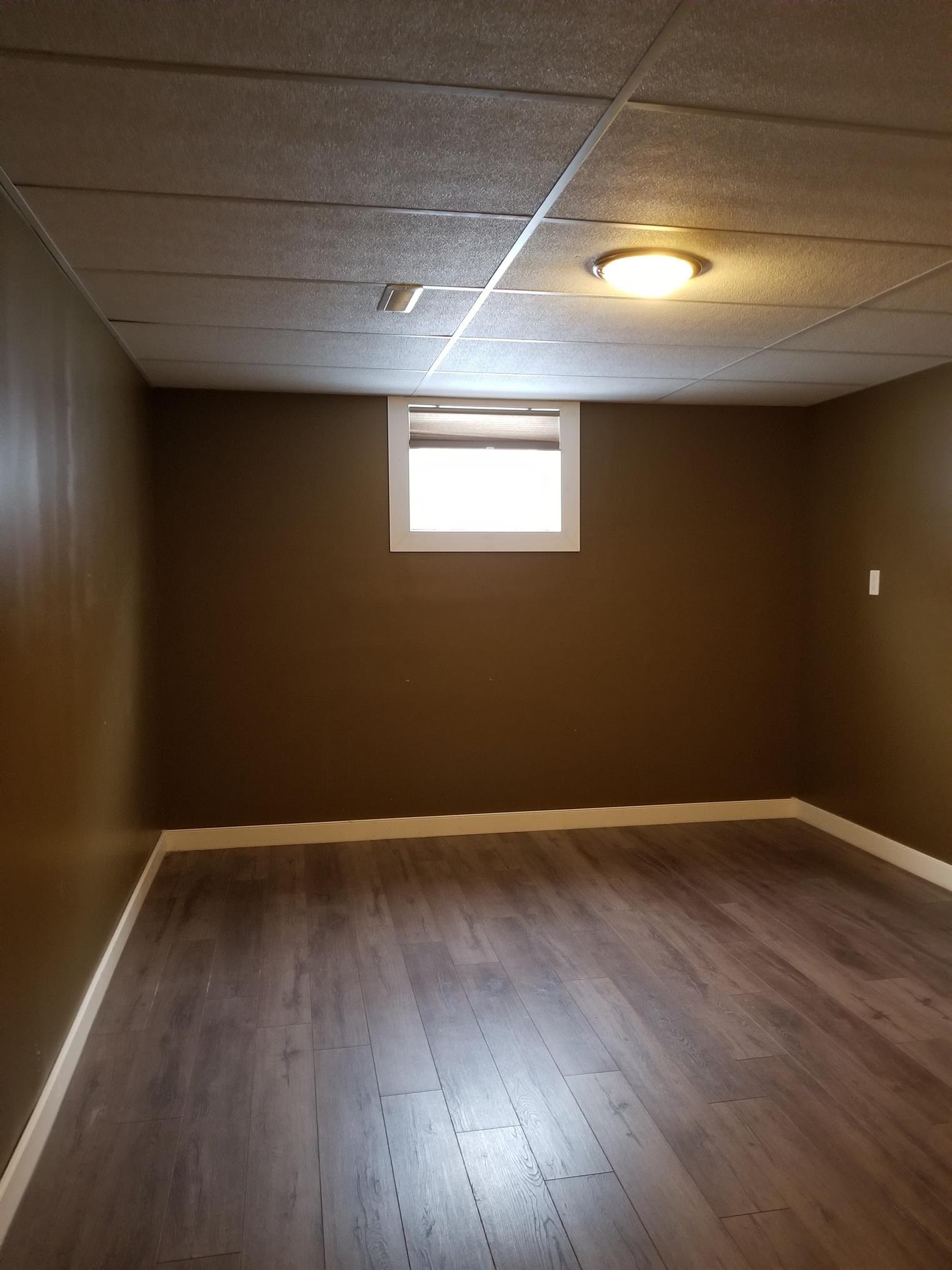 2 Bedroom Apartment for Rent - 5505 46 Street, Olds, AB 2