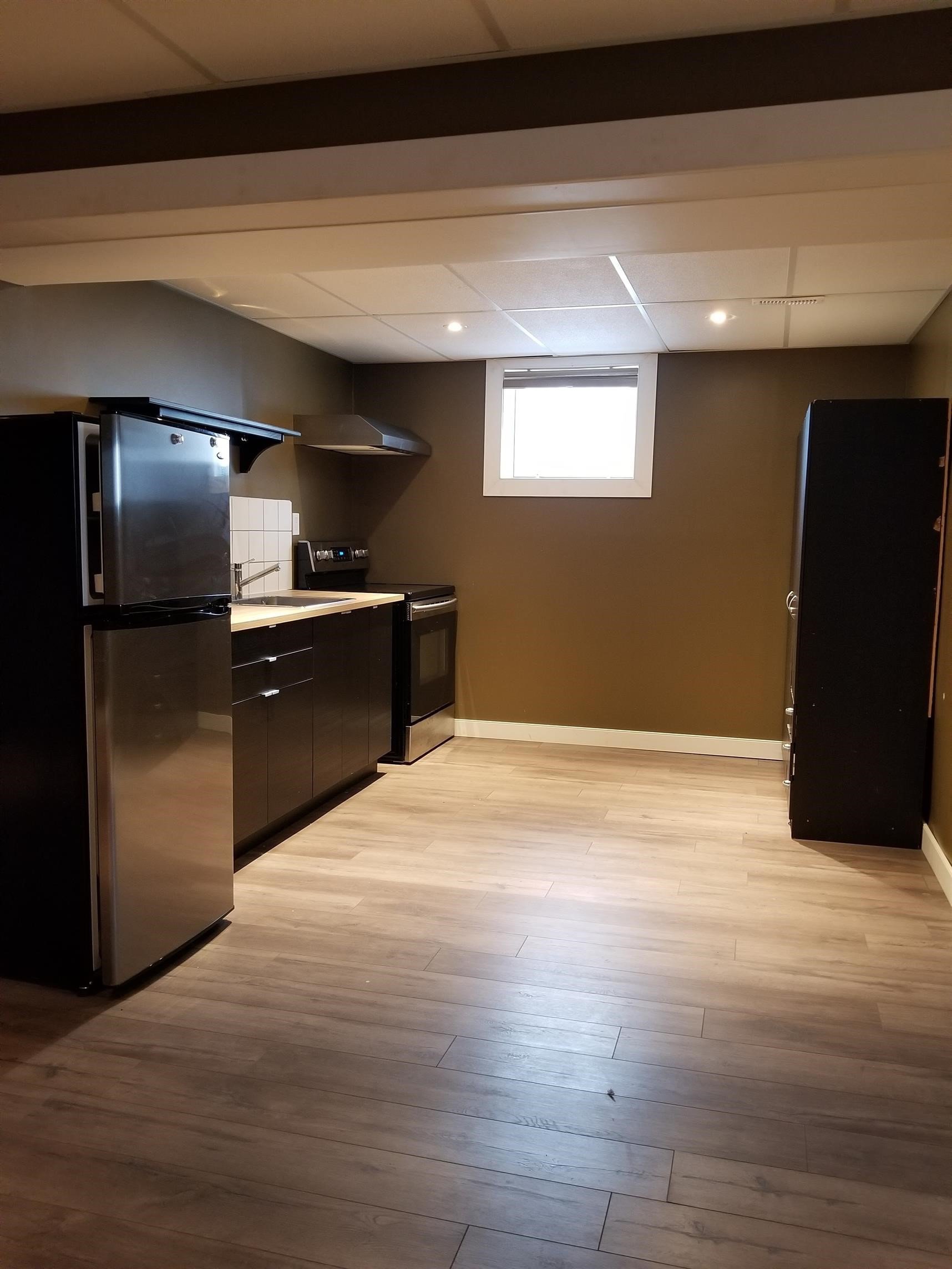 2 Bedroom Apartment for Rent - 5505 46 Street, Olds, AB 4