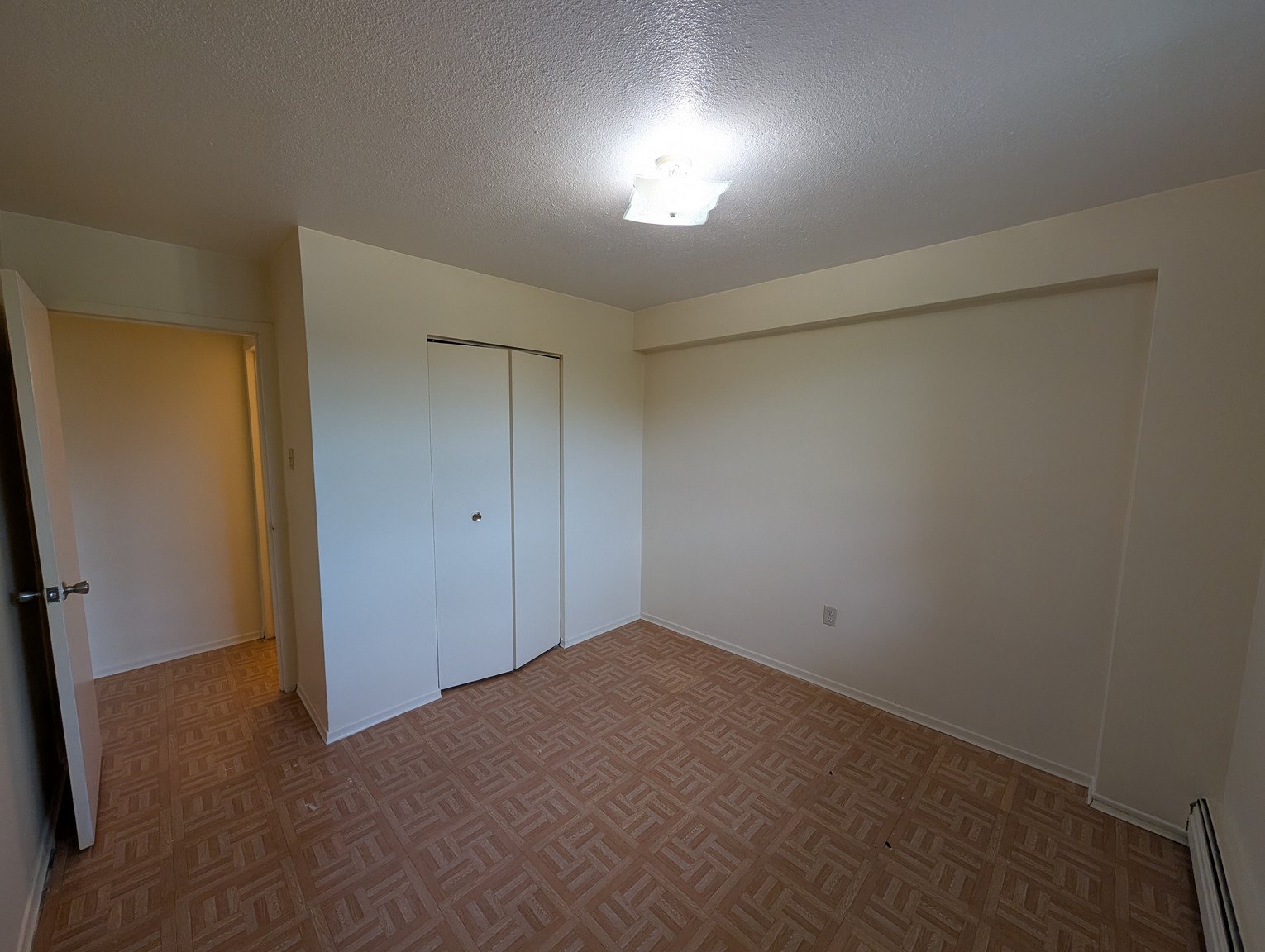 2 Bedroom Apartment for Rent - 10 Veevers Drive, Hamilton, ON 5