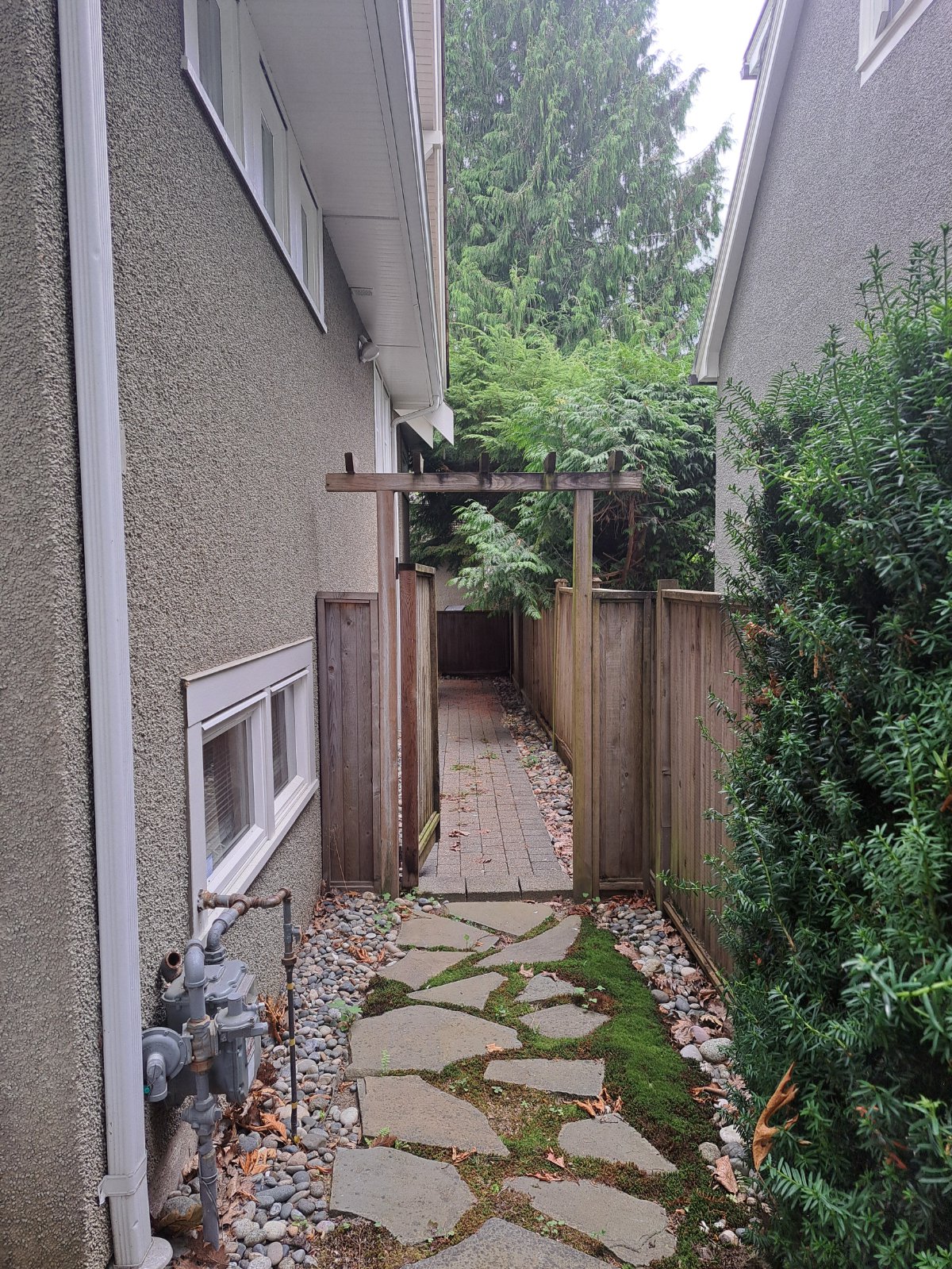 2 Bedroom Private Suite for Rent - 2735 W 32nd Ave, Vancouver, BC 2