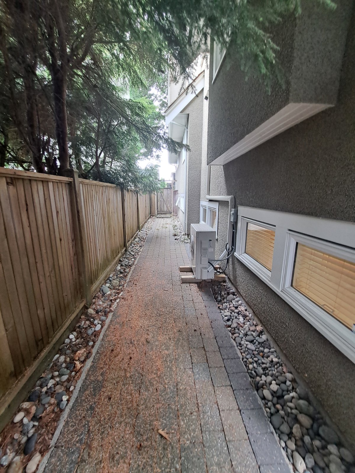2 Bedroom Private Suite for Rent - 2735 W 32nd Ave, Vancouver, BC 3