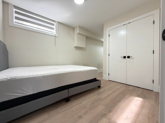 2 Bedroom Basement Suite for Rent - 20th St, New Westminster, BC 3