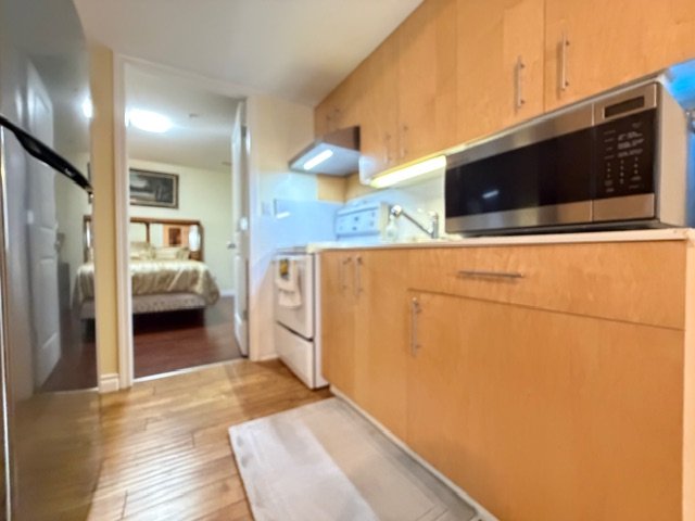2 Bedroom Garden Suite for Rent - Riverbend Dr, Port Coquitlam, BC 3