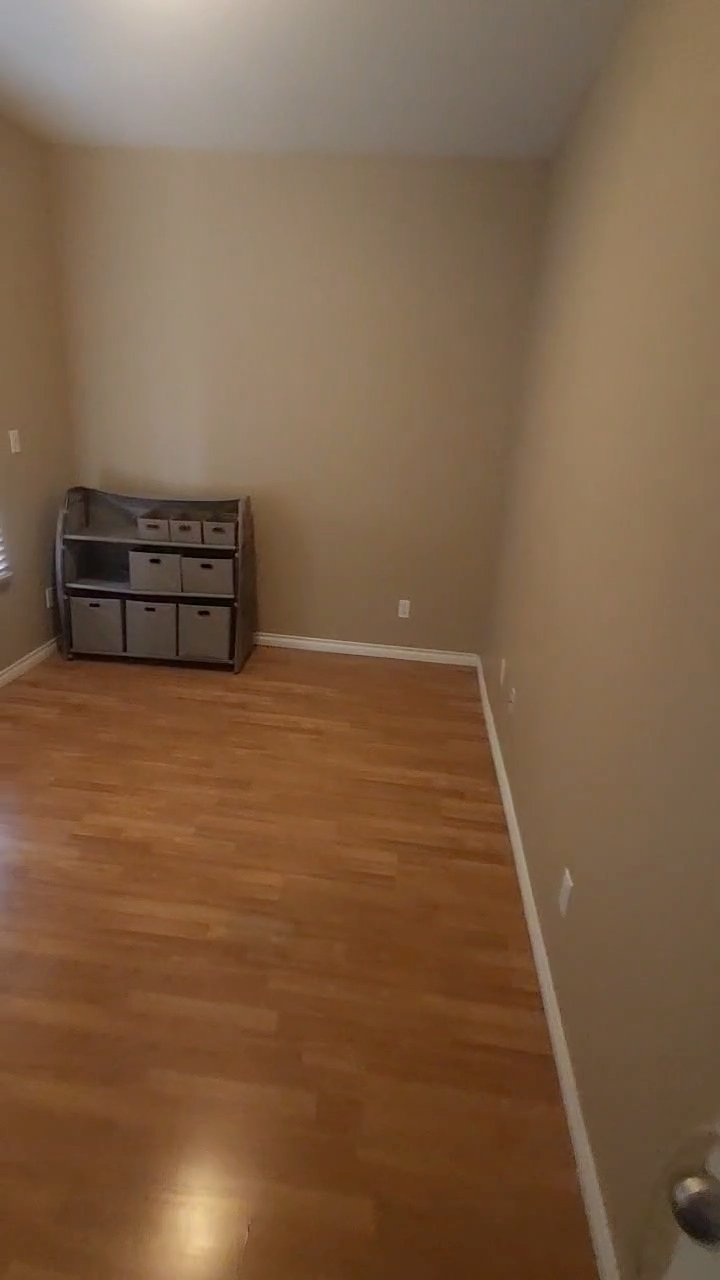 2 Bedroom Basement Suite for Rent - Elwell St, Burnaby, BC 3