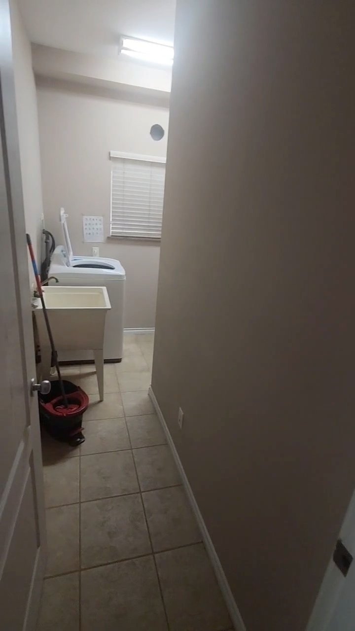 2 Bedroom Basement Suite for Rent - Elwell St, Burnaby, BC 5