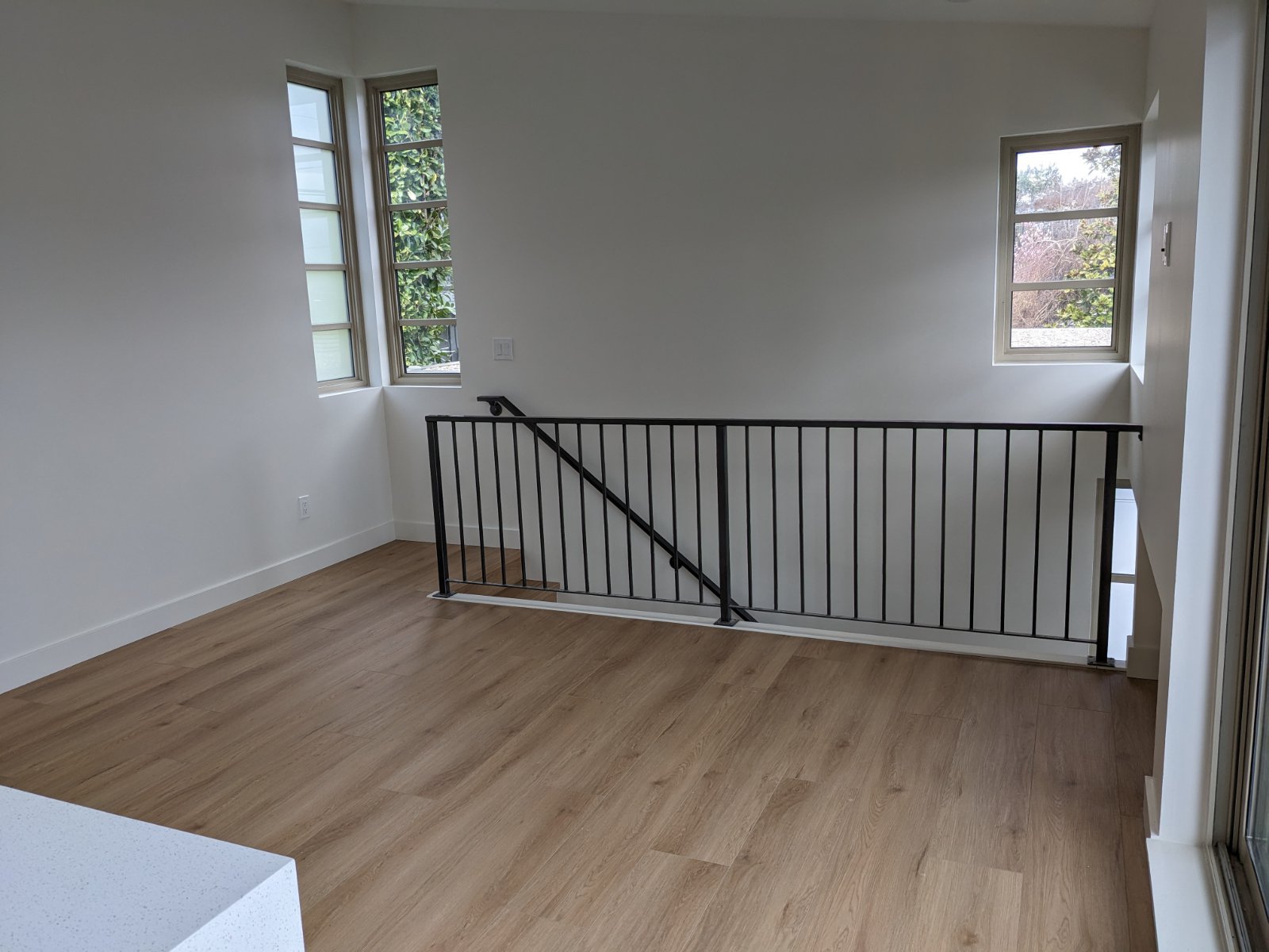 2 Bedroom House for Rent - Quesnel Dr, Vancouver, BC 4